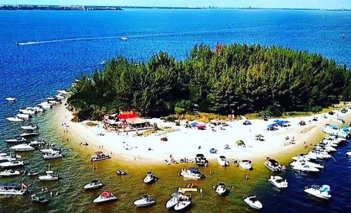 Beer Can Island, Florida, ZDA