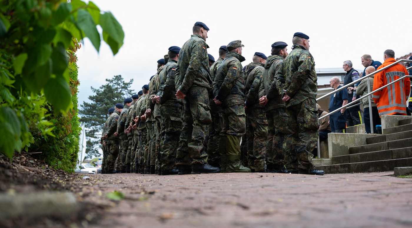 ISKANJE DEČKA V NEMČIJI