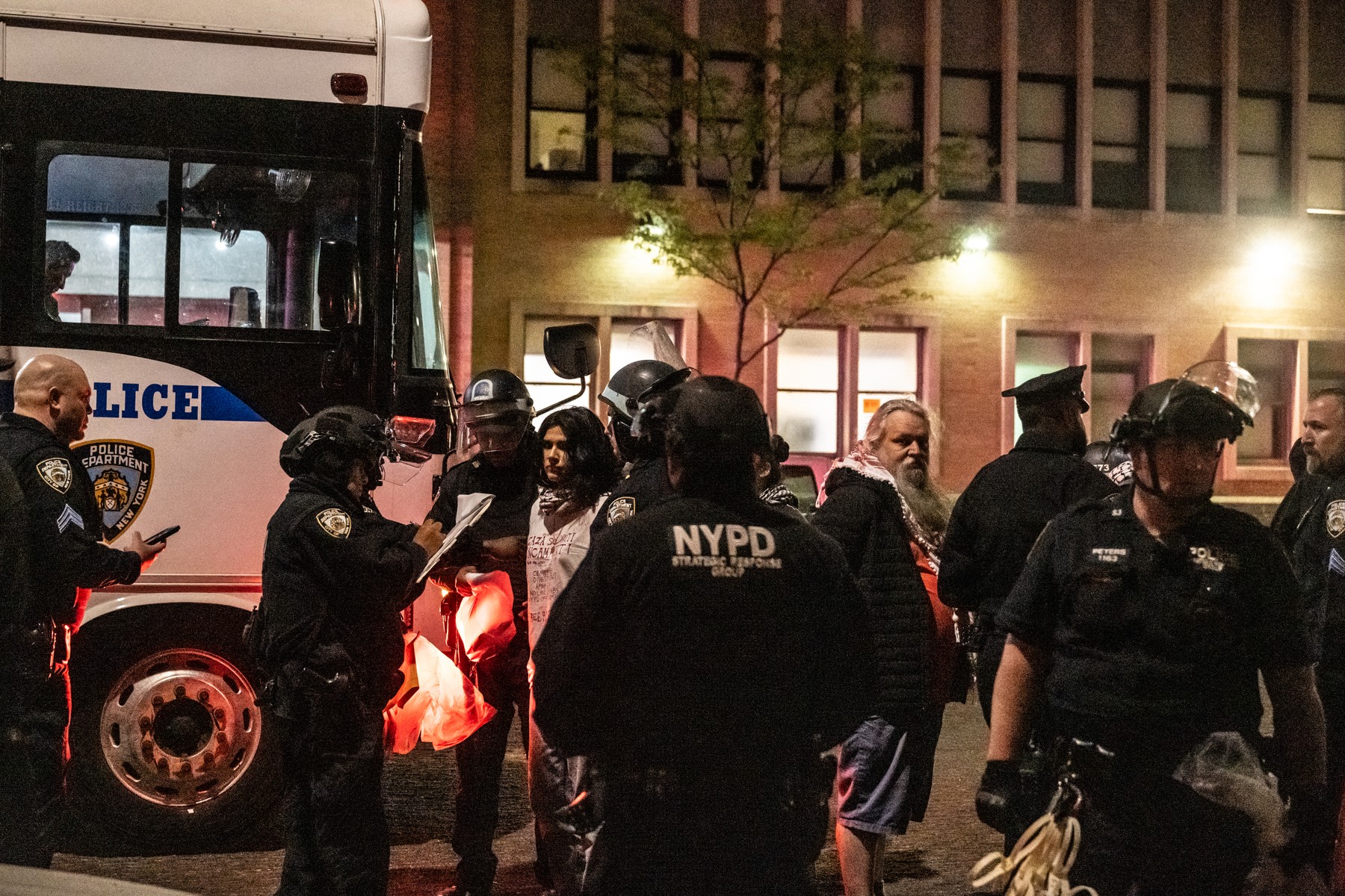 protestniki, palestina, univerza Columbia, zda, policija