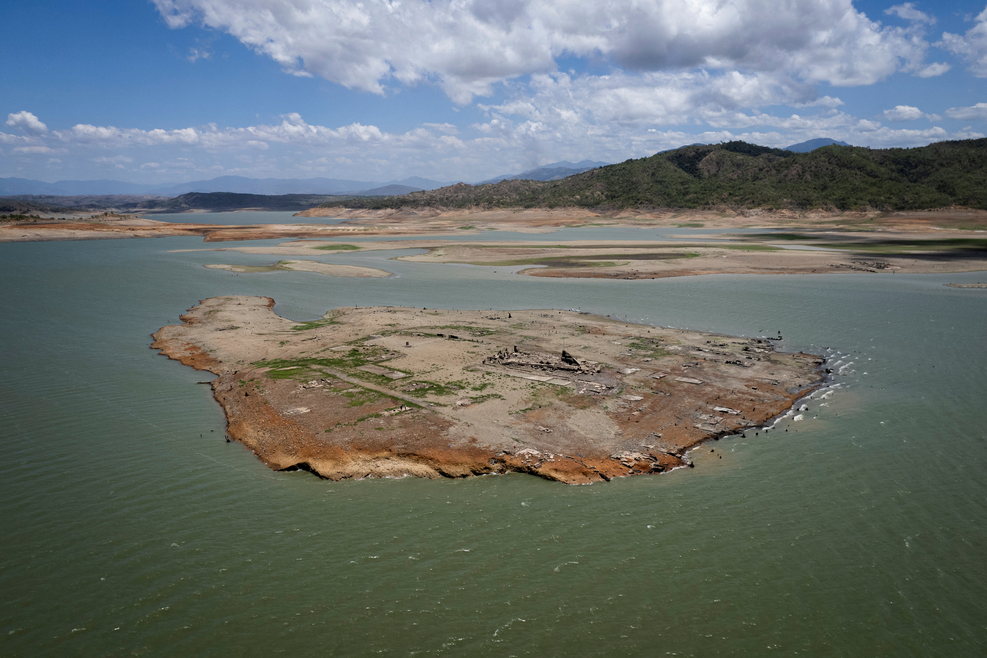 Filipini, suša, mesto