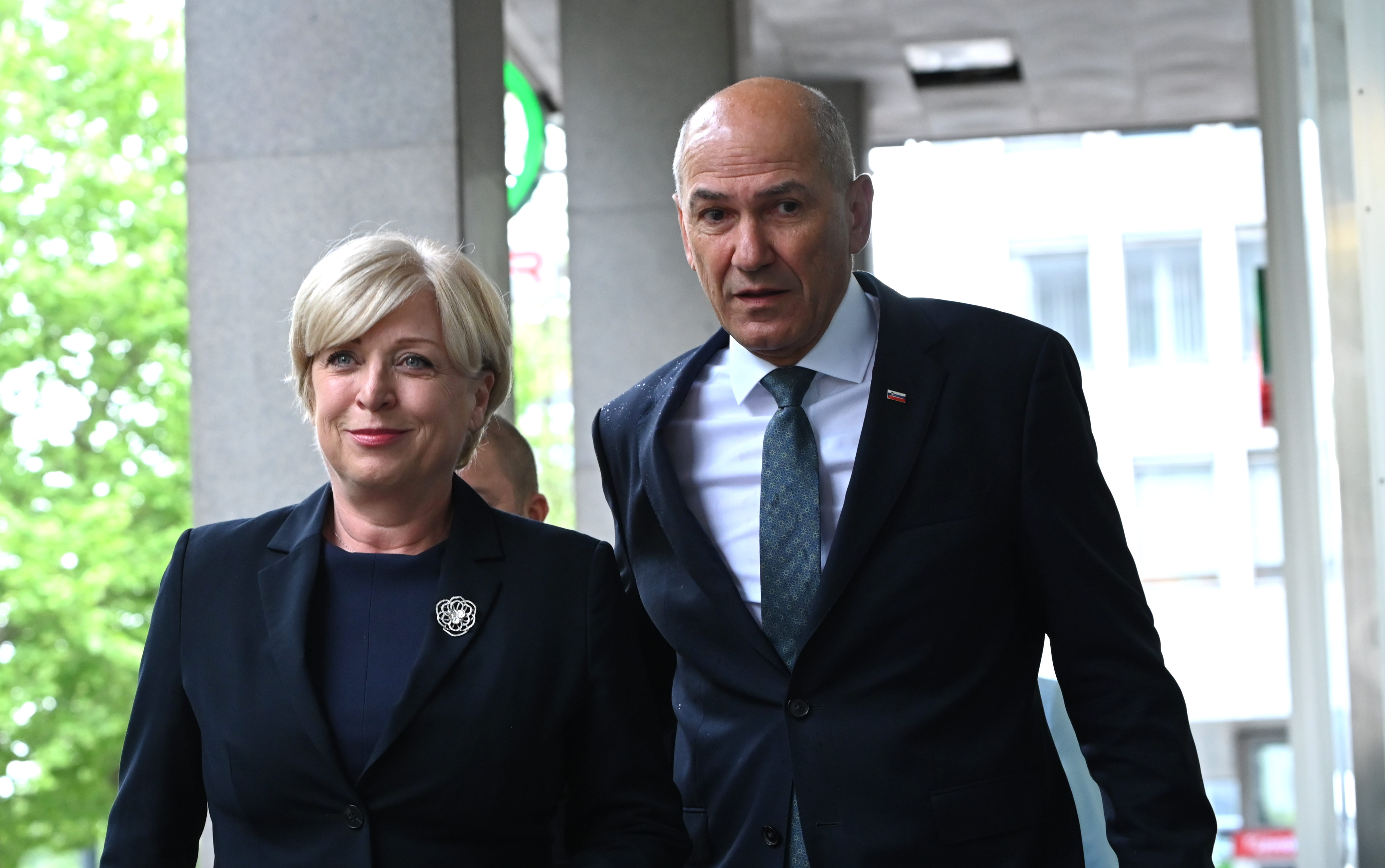 janez janša, romana tomc