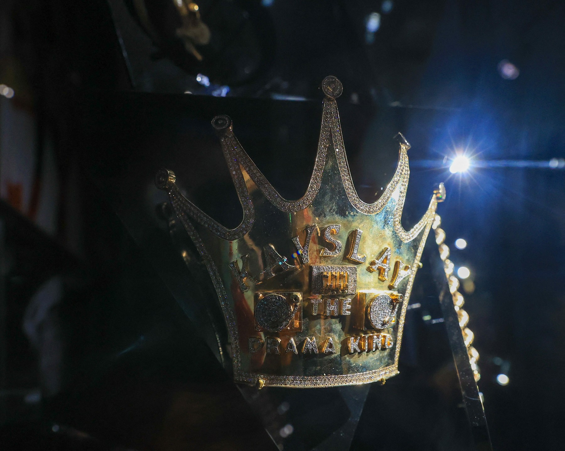 Ice Cold, razstava, hiphop, nakit