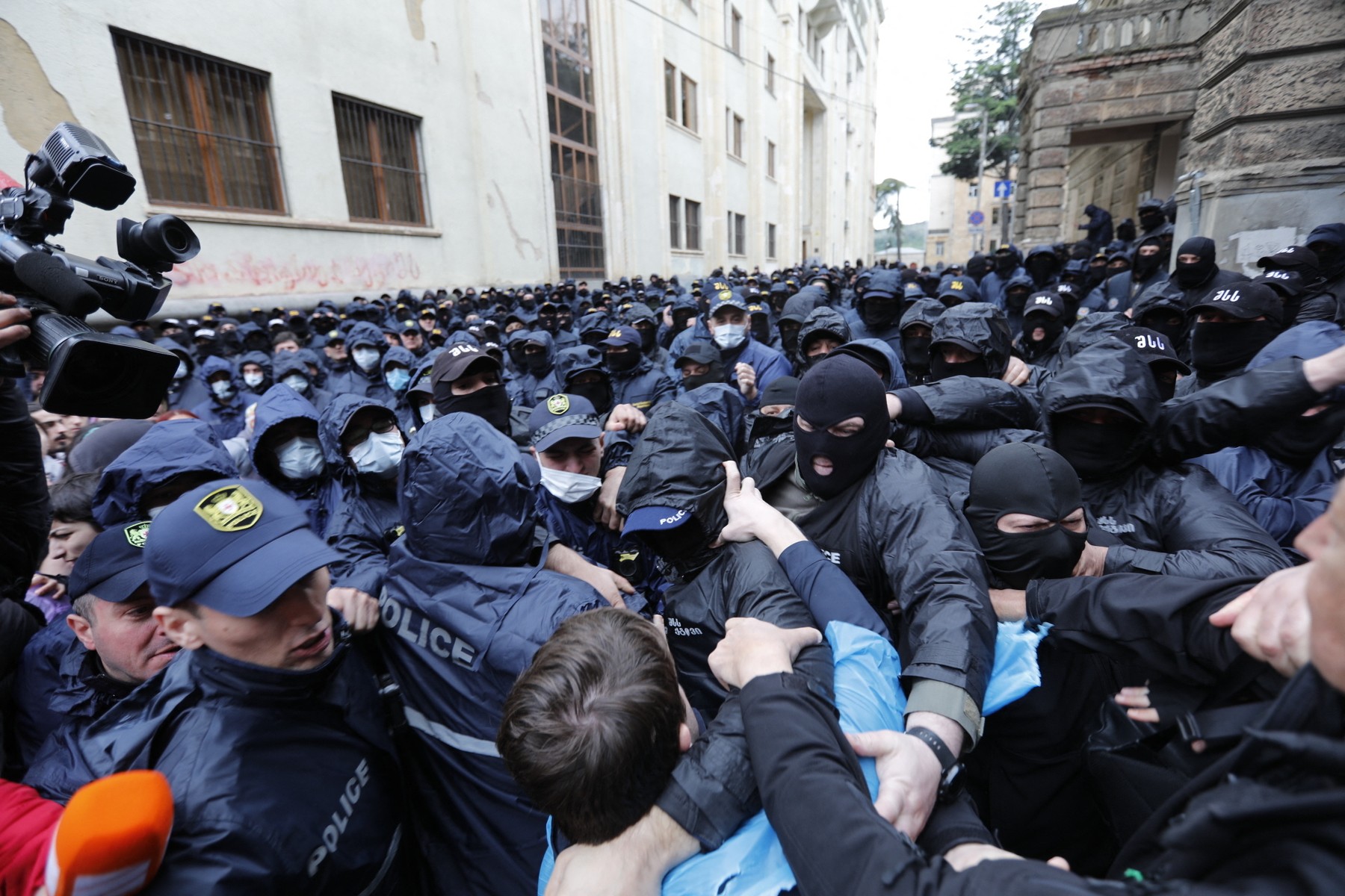 Georgian Parliament passes bill on 'transparency of foreign influence' amidst protests in Tbilisi