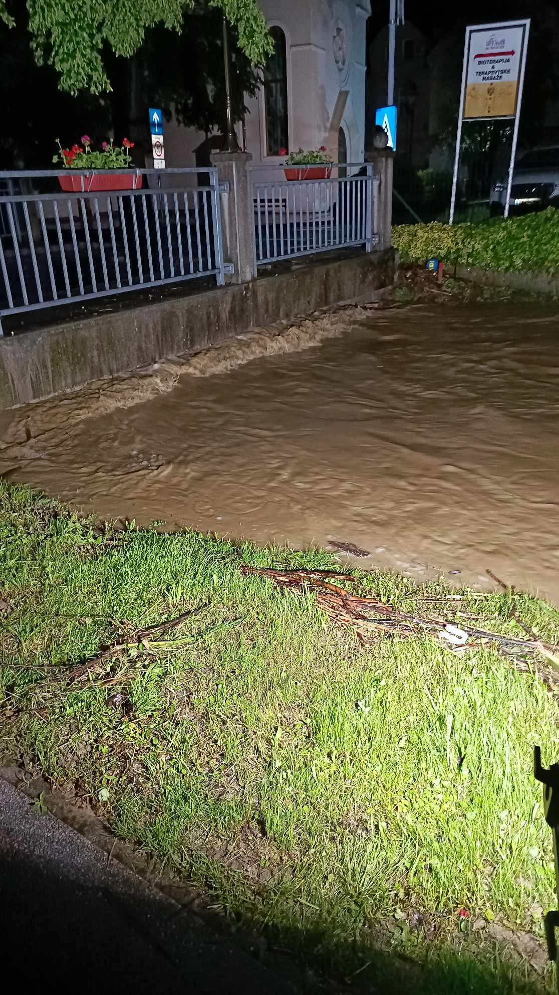 Kristan Vrh, dež, padavine, voda