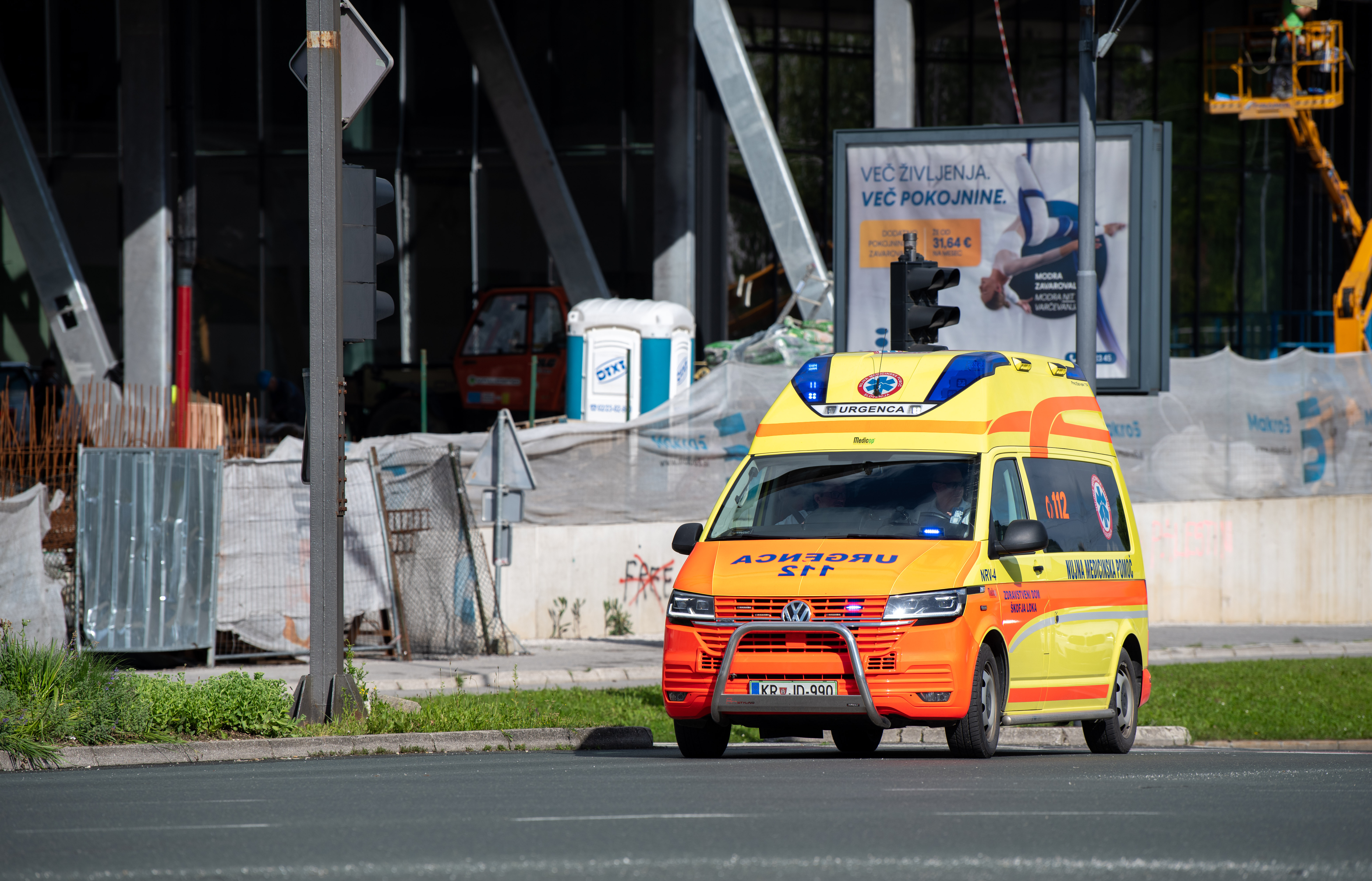 reševalno vozilo, rešilec