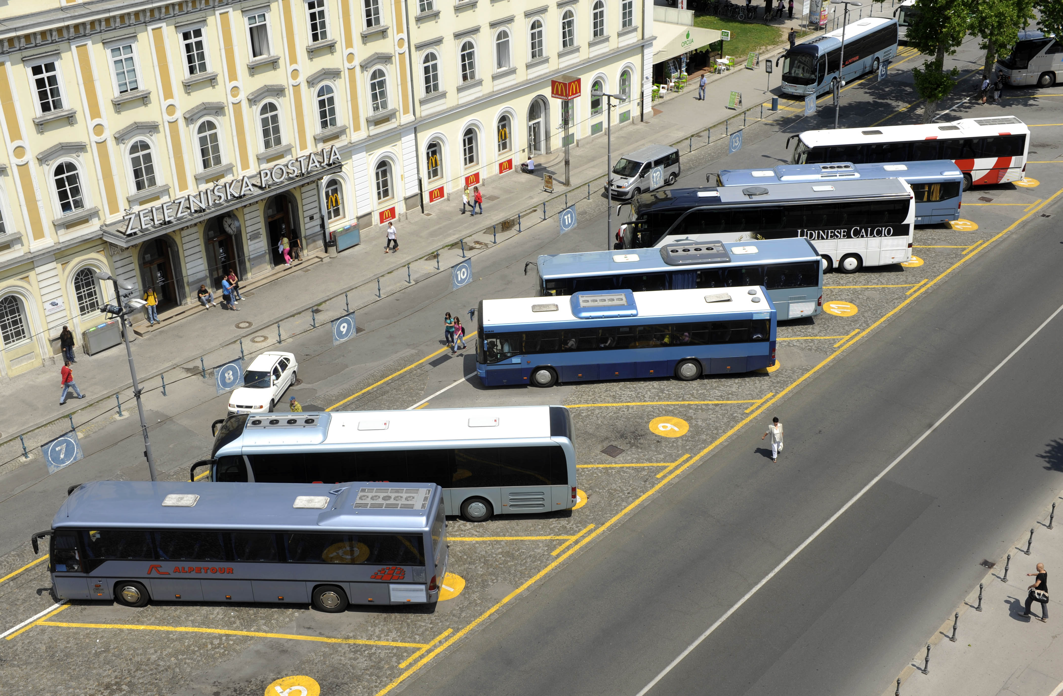 Avtobus, postaja, AP Ljubljana