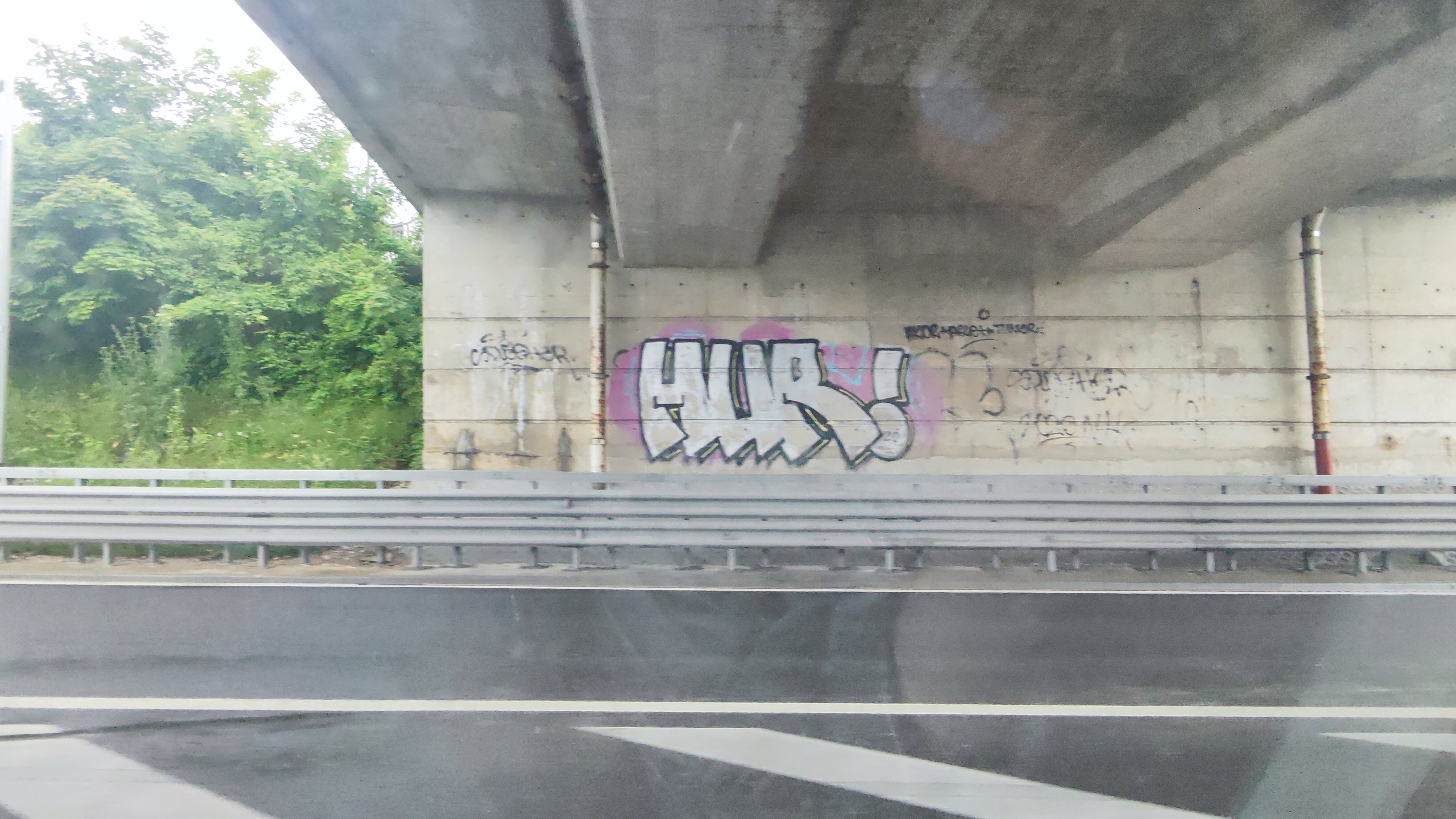 Grafitarski podpis v Ljubljani. (Foto: N1)
