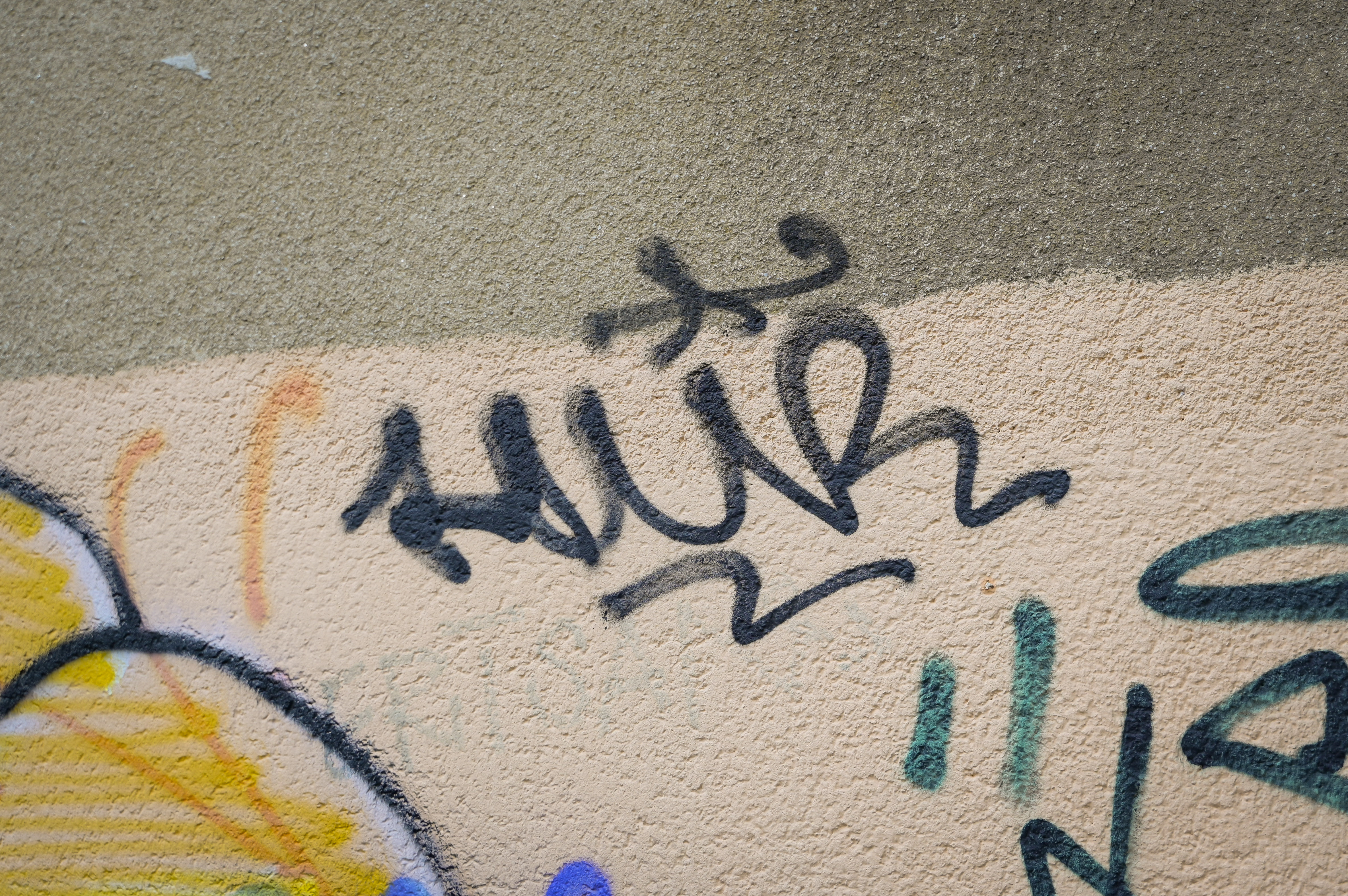 Grafitarski podpis v Ljubljani. (Foto: Jan Gregorc/N1)