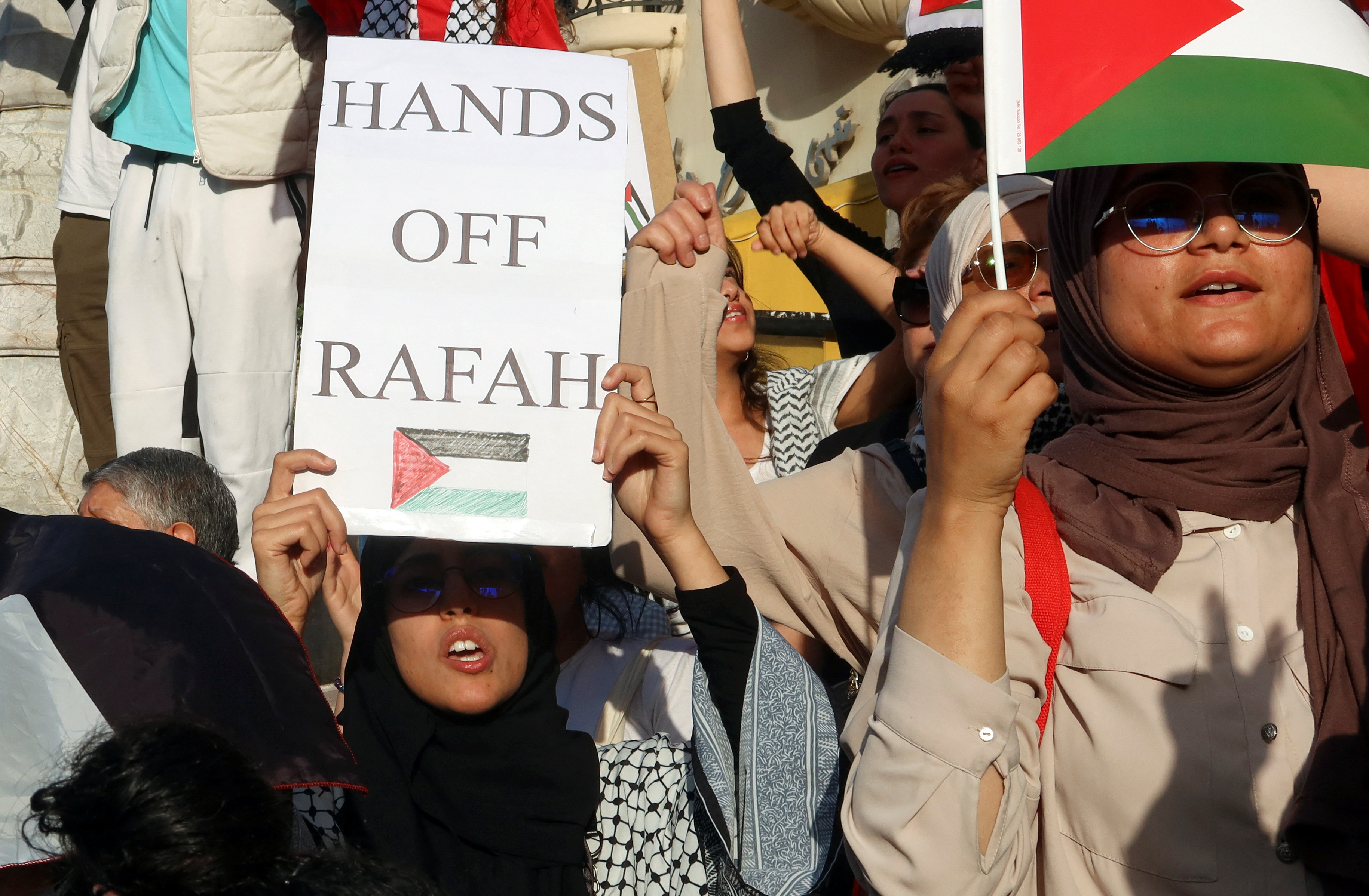 Protesti v podporo Palestini v Tunisu (Foto: Jihed Abidellaoui/REUTERS)