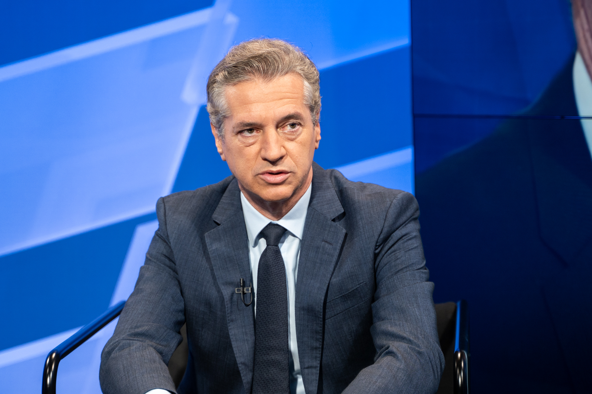 Janez Janša, Robert Golob