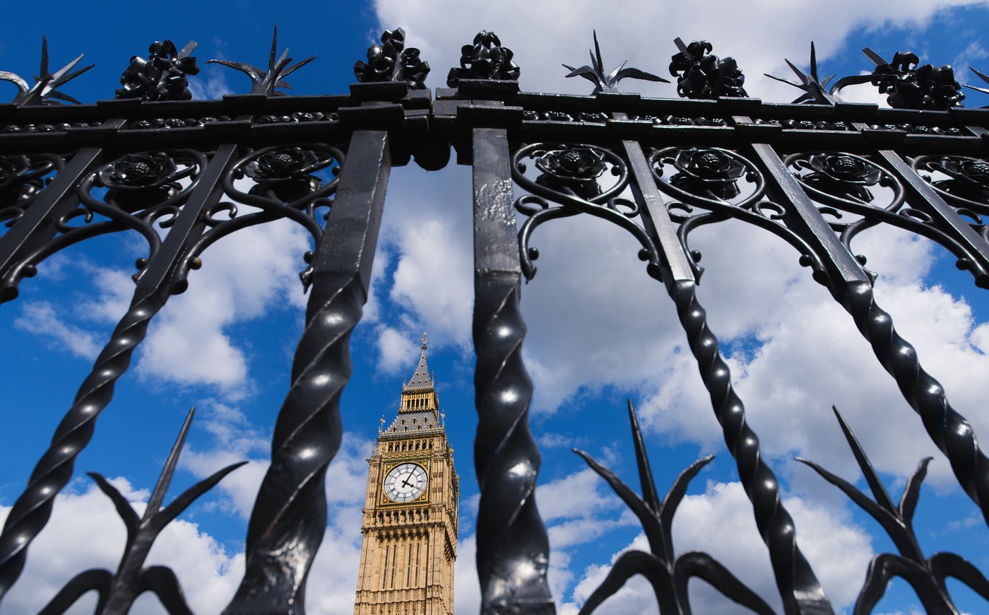UK, England, London, Parliament gate and Big Ben