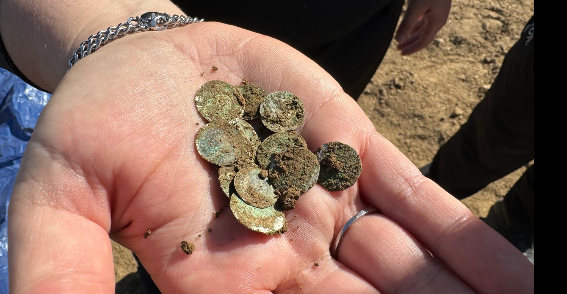 srednjeveški kovanci, Ćeška, arheologija, zgodovina