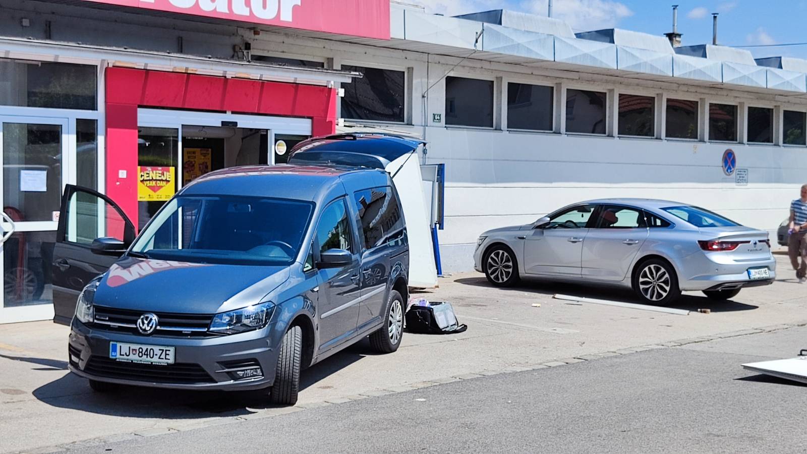 BANKOMAT, POLICIJA, KRIMINAL