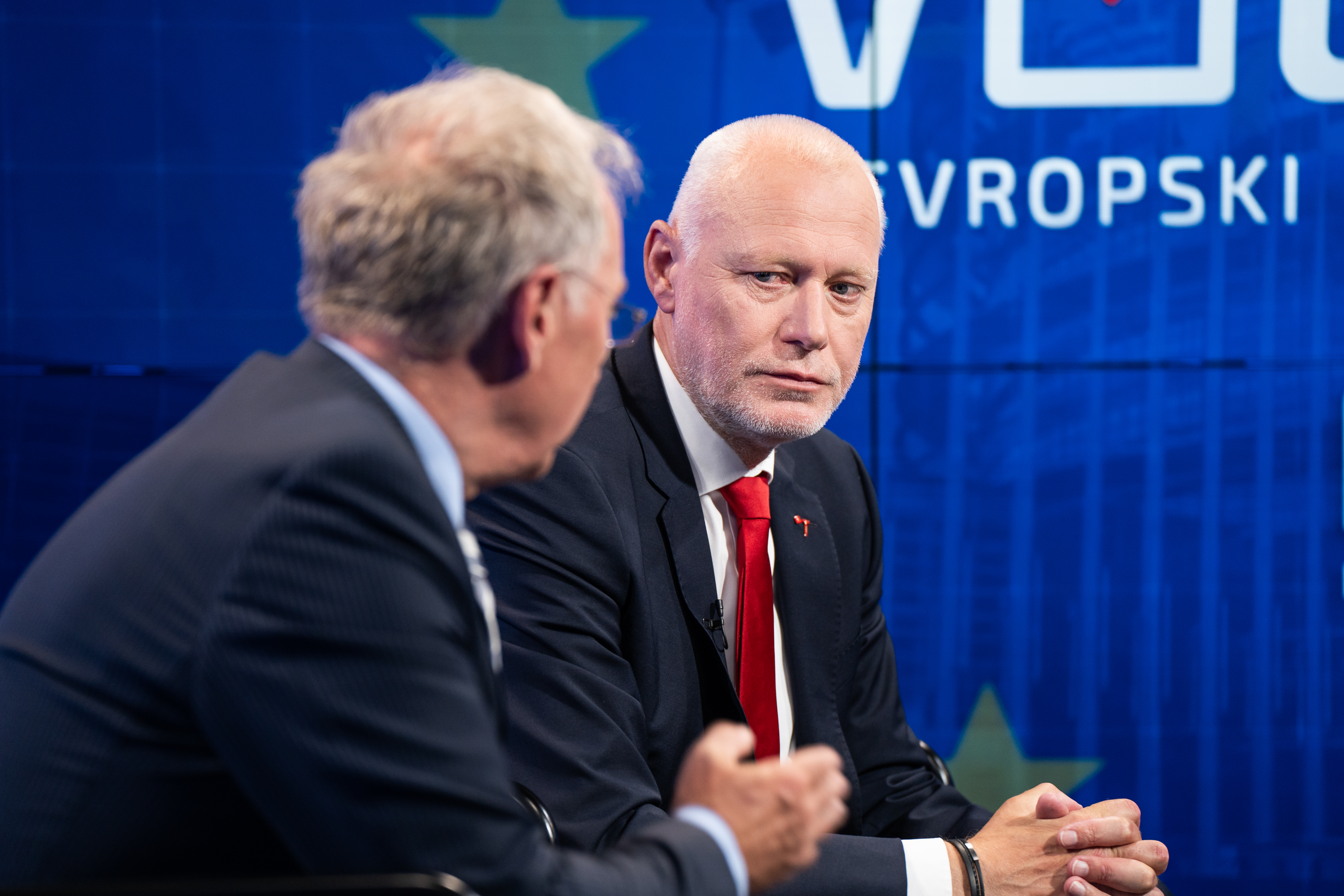 Soočenje Milana Brgleza in Aleša Hojsa na N1 (Foto: Aljaž Uršej)