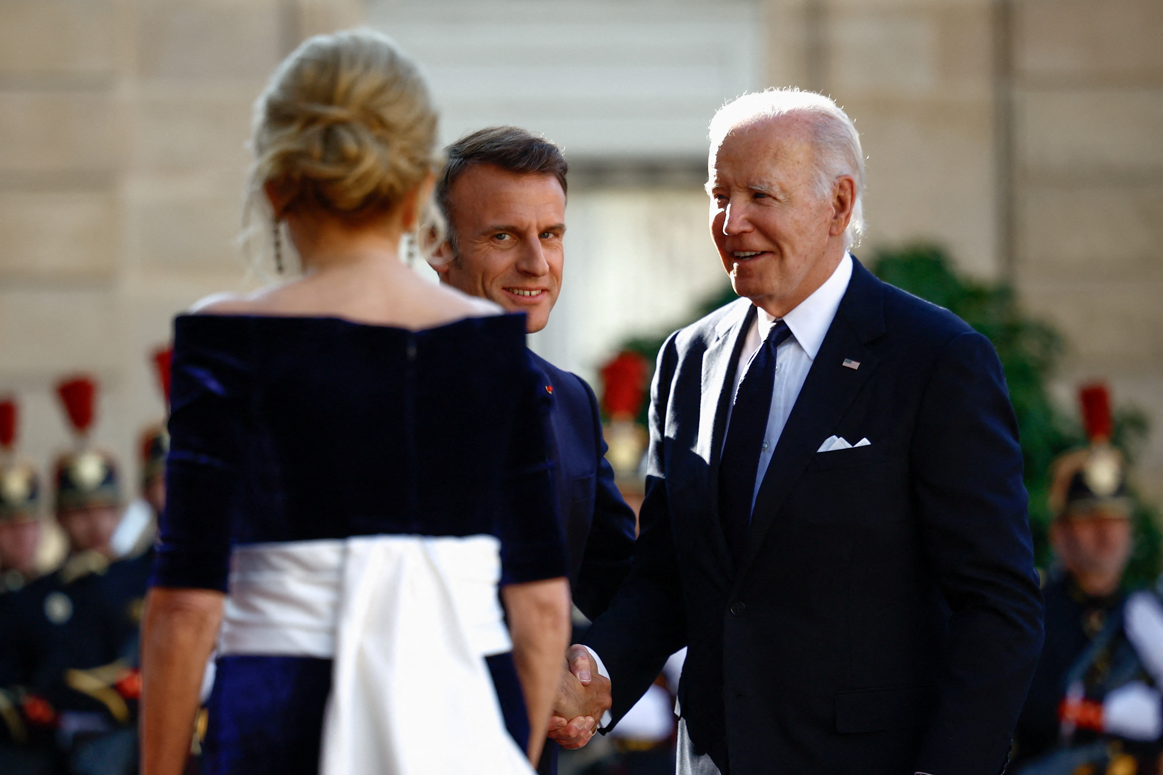 joe biden, emmanuel marcron