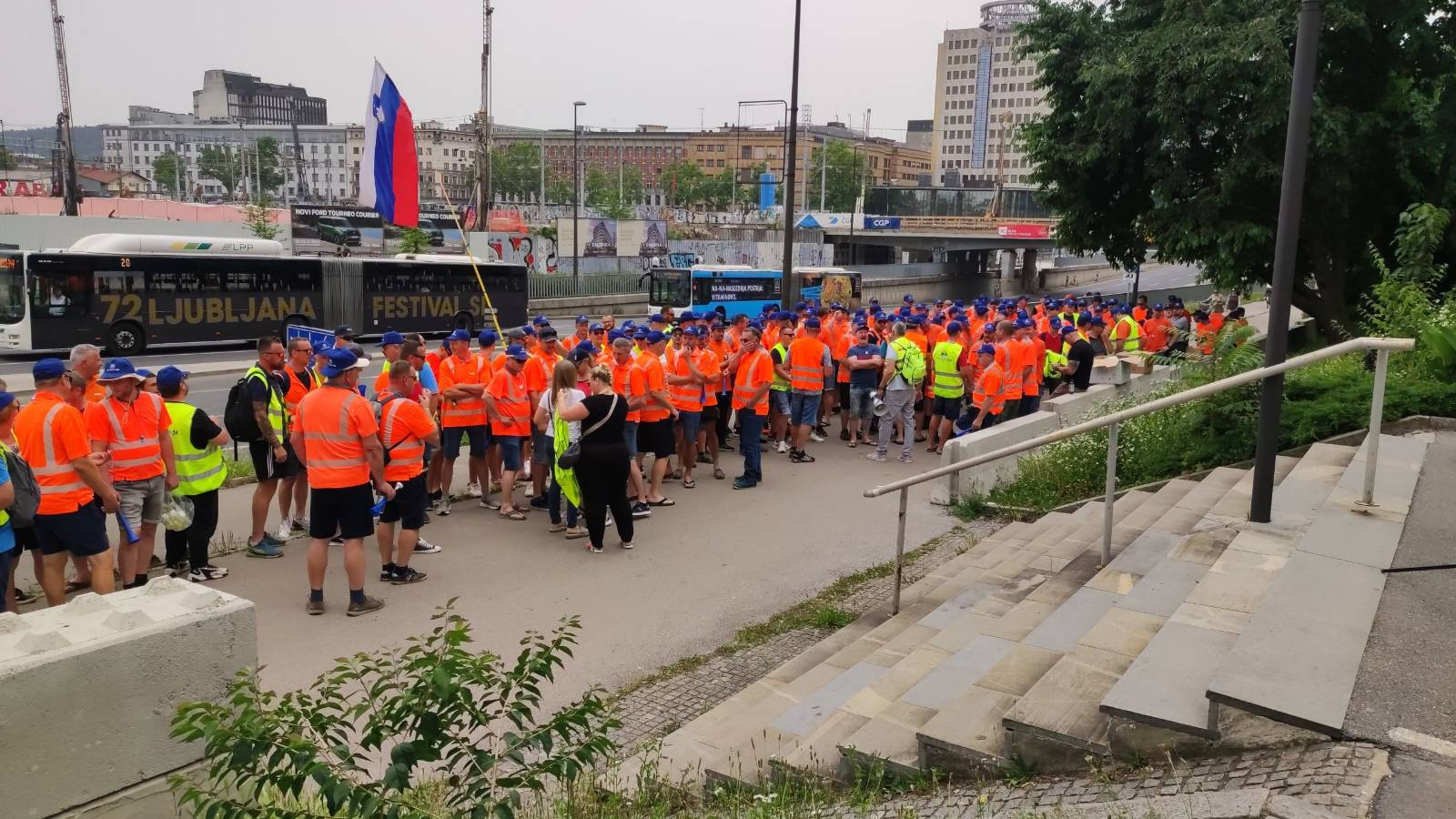 Protestni shod delavcev Darsa