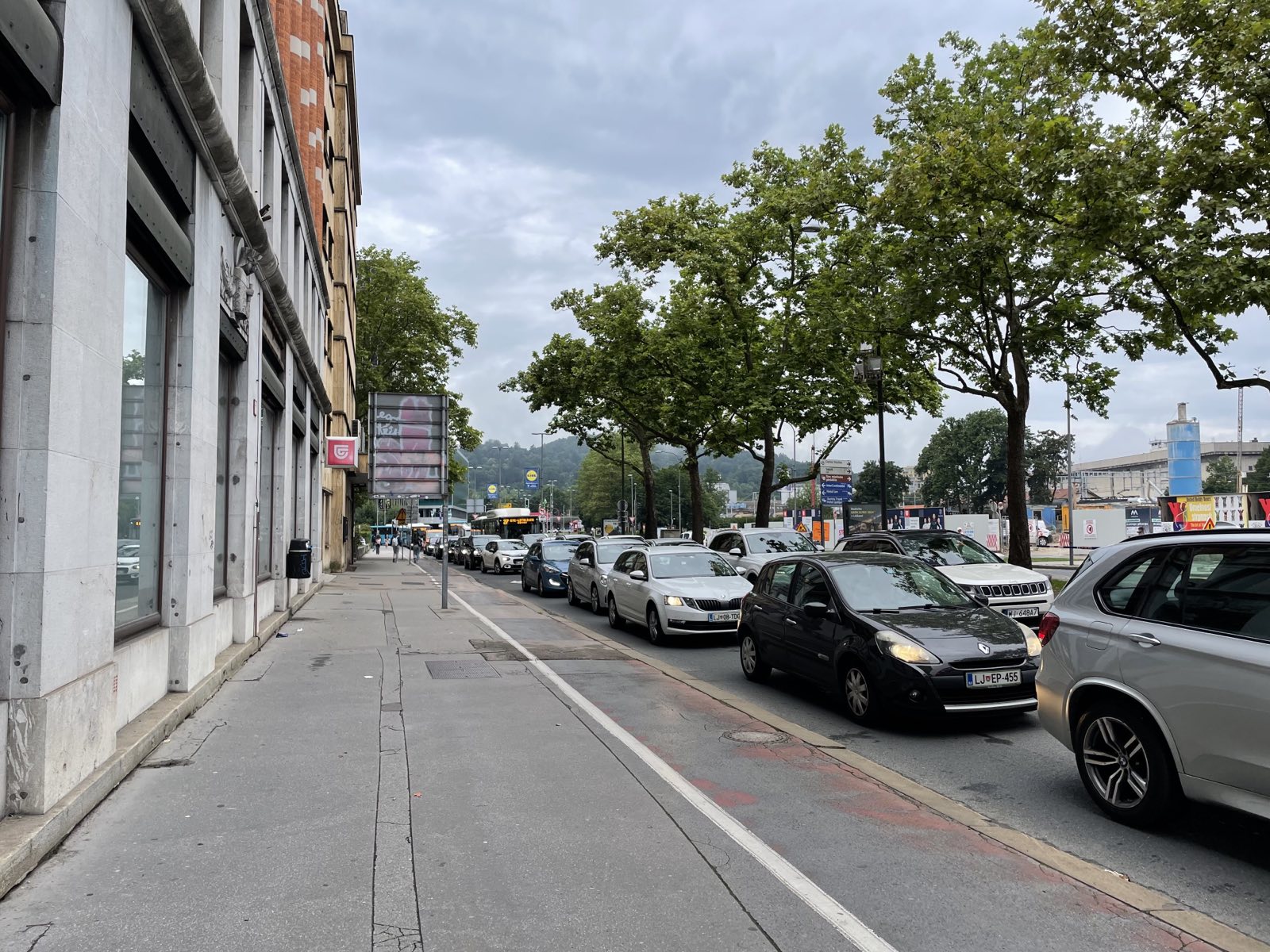 Zastoji zaradi zapore na Dunajski (Foto: N1)