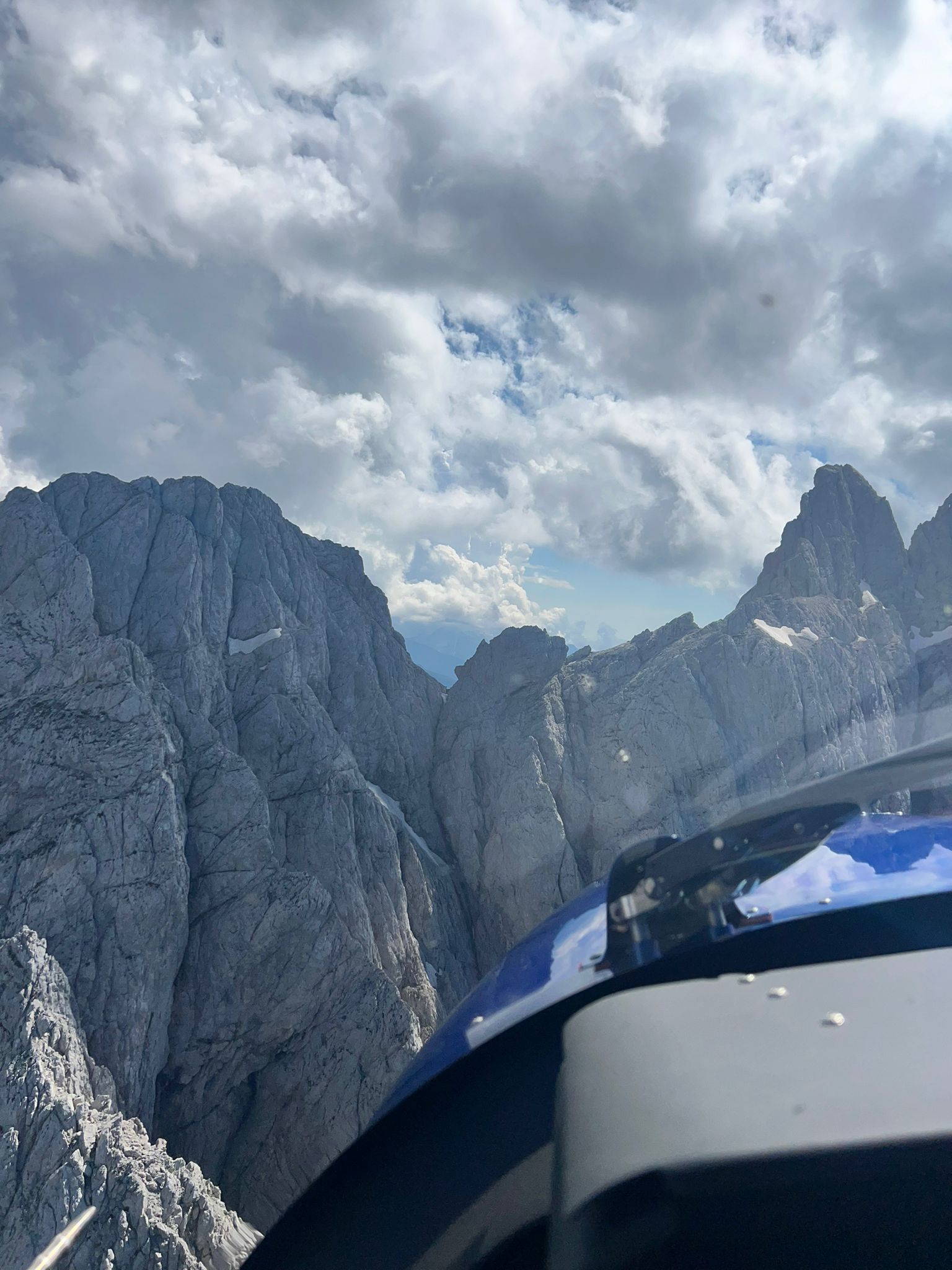 policijski helikopter, gorski reševalci