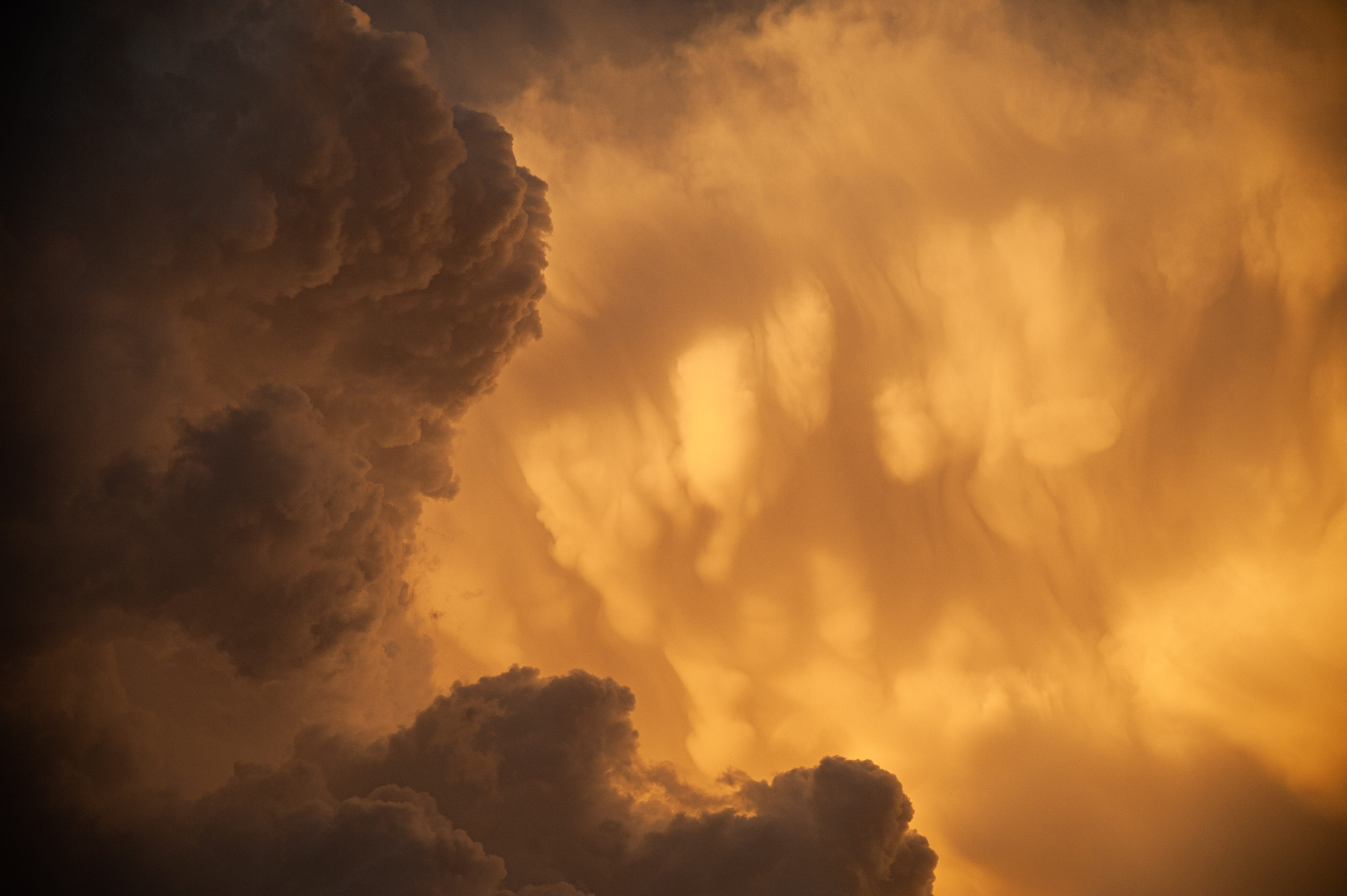 supercelična nevihta, oblaki