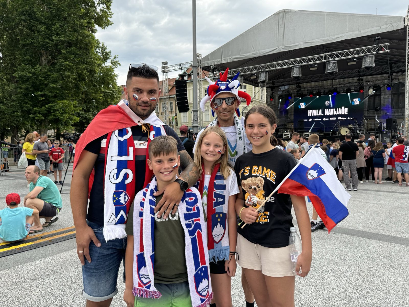 Sprejem slovenske nogometne reprezentance v Ljubljani (Foto: Jan Gregorc/N1)