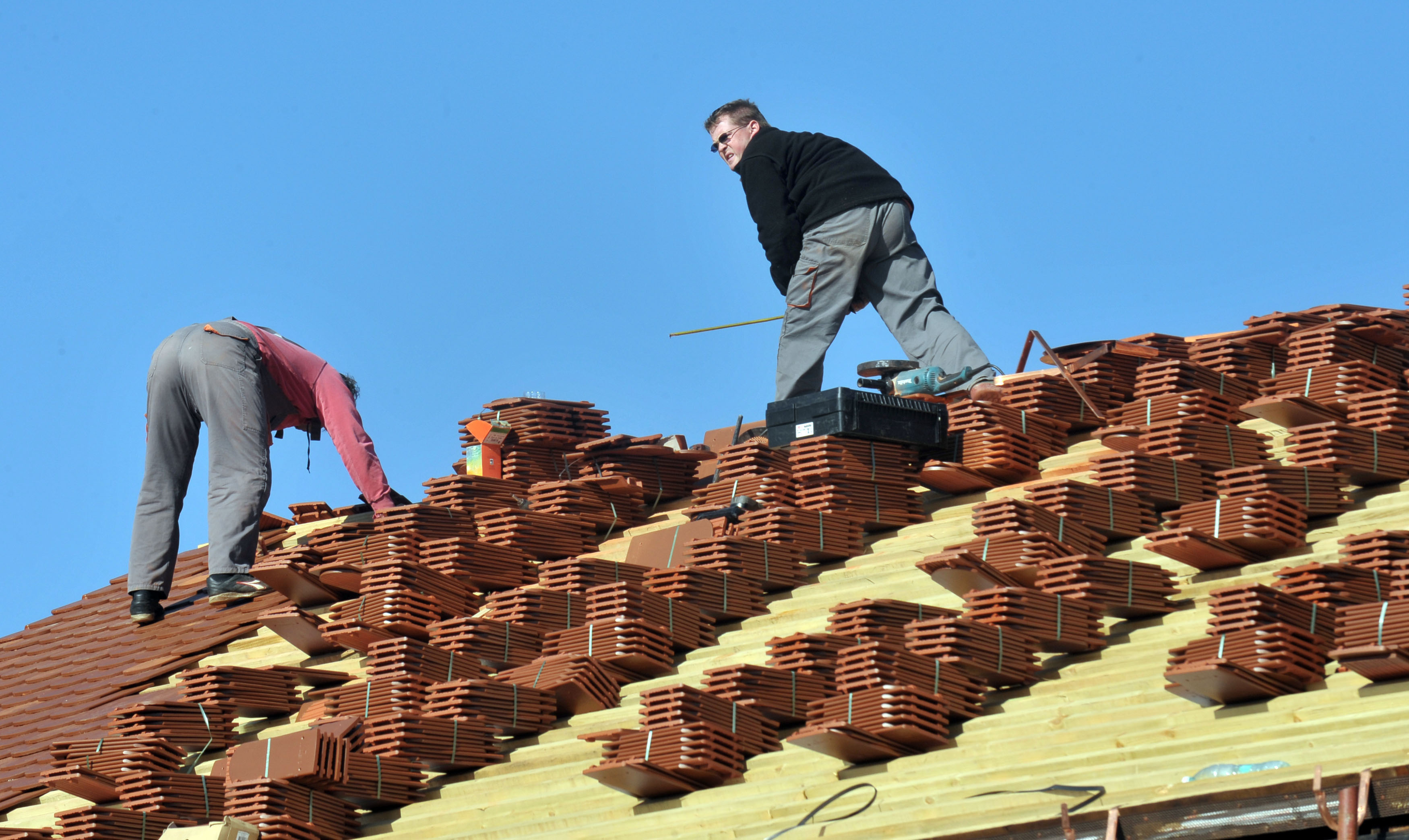 DELO NA STREHI POSEL MOSKI