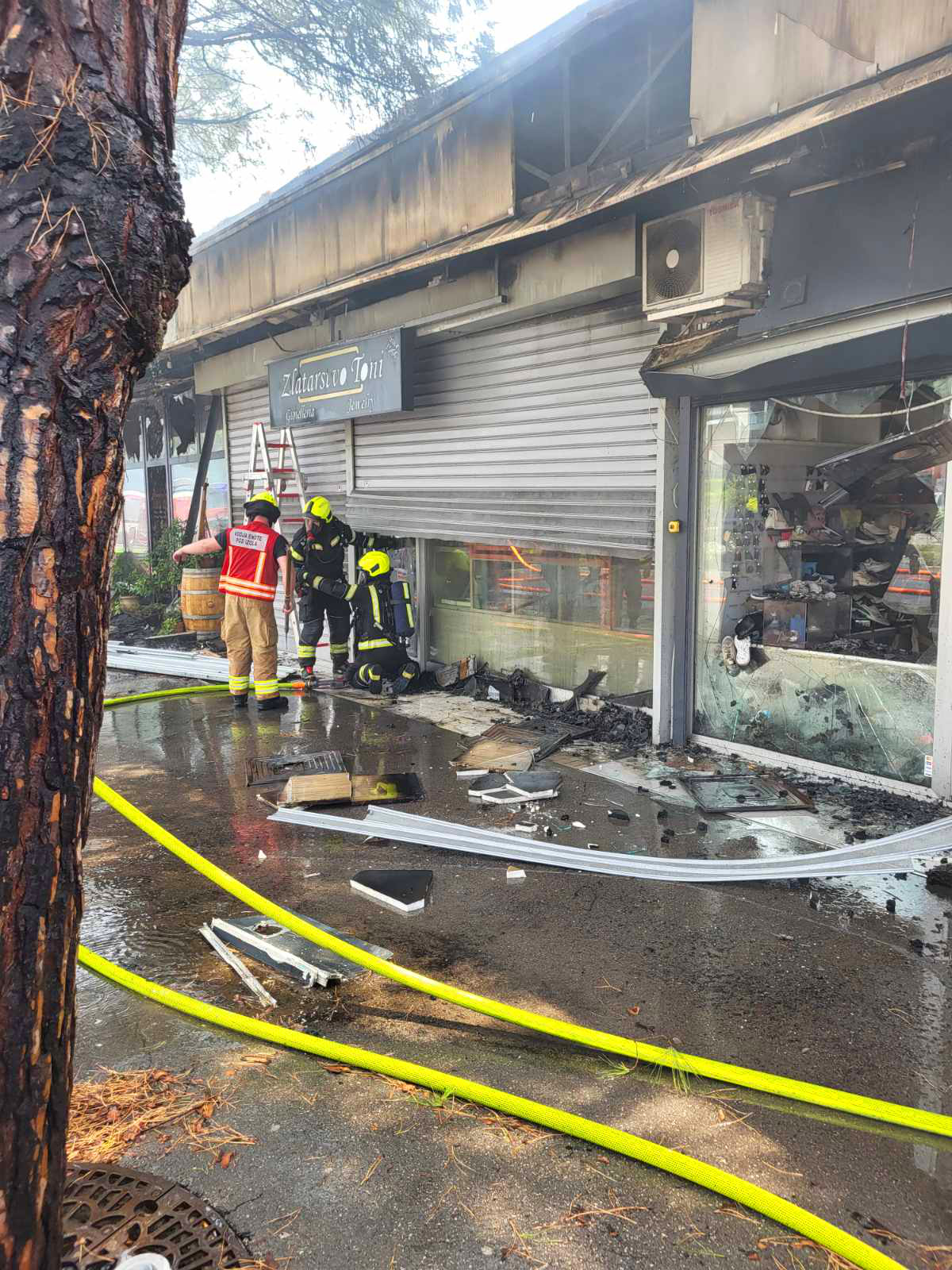 Foto: Gasilska brigada Koper/FACEBOOK