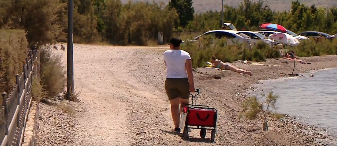 62866778-plaza-pisak-u-selinama-zapravo-je-cesta