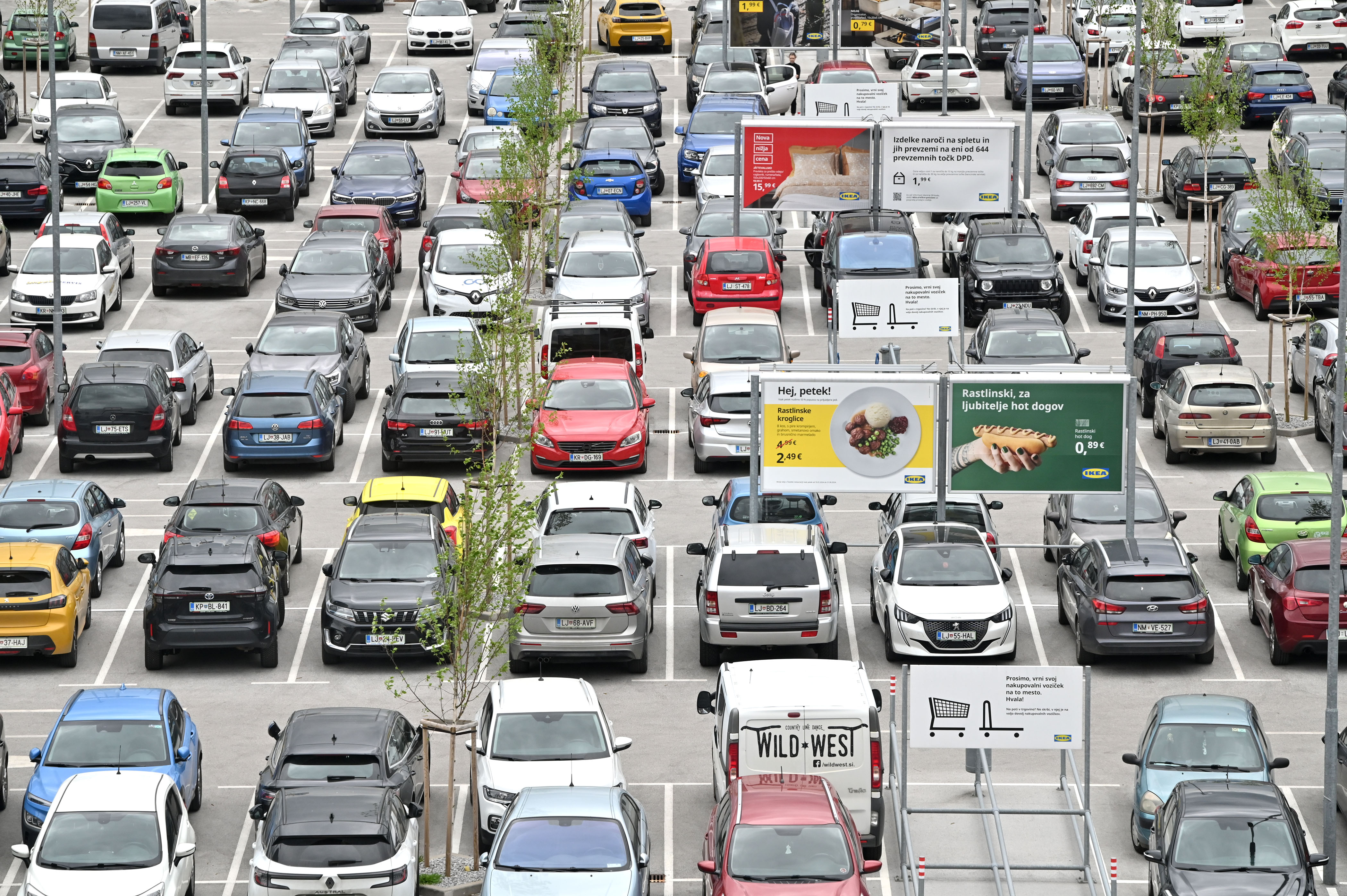 Polno parkirišče, parkirišče, avto