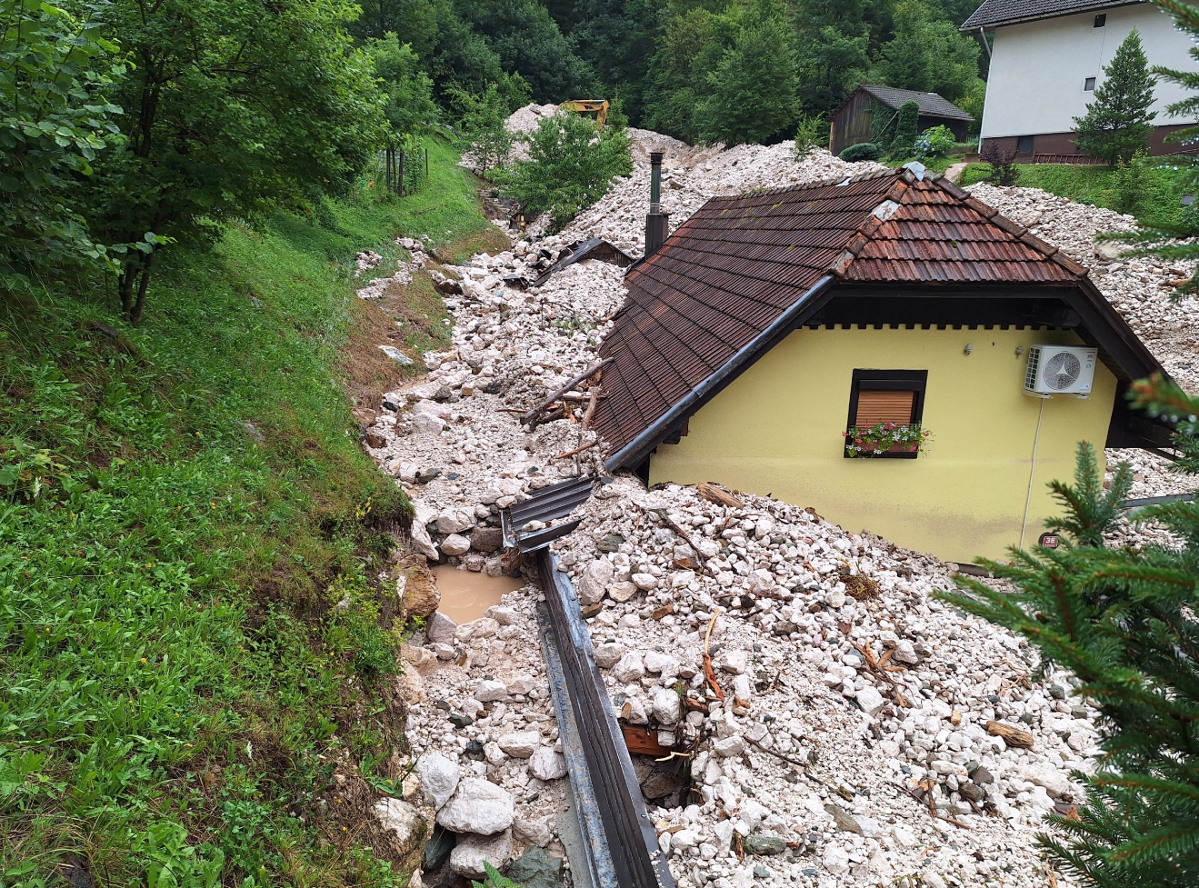 Posledice neurja v Kokri