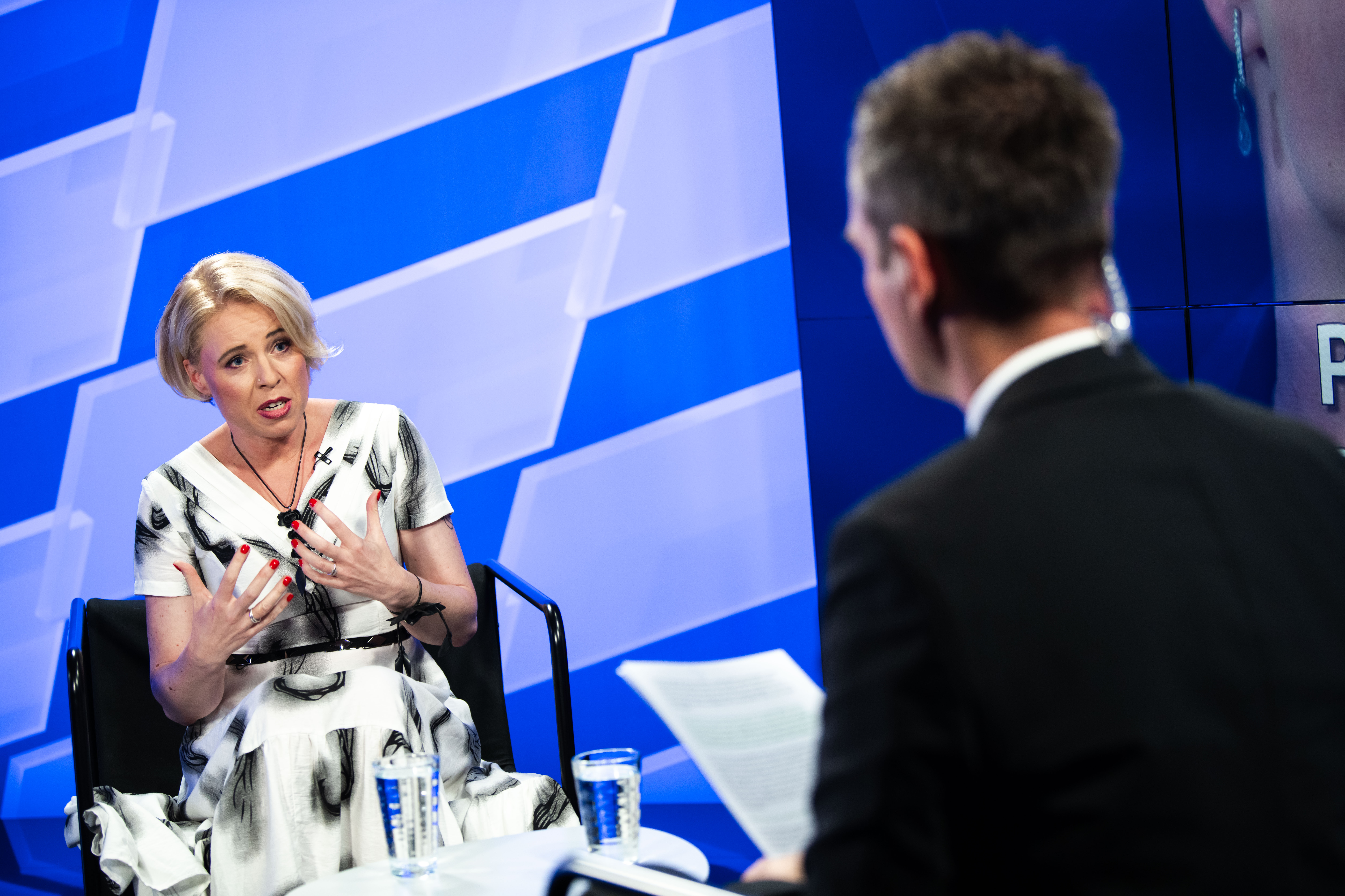 Urška Klakočar Zupančič, pogovor, N1 Studio