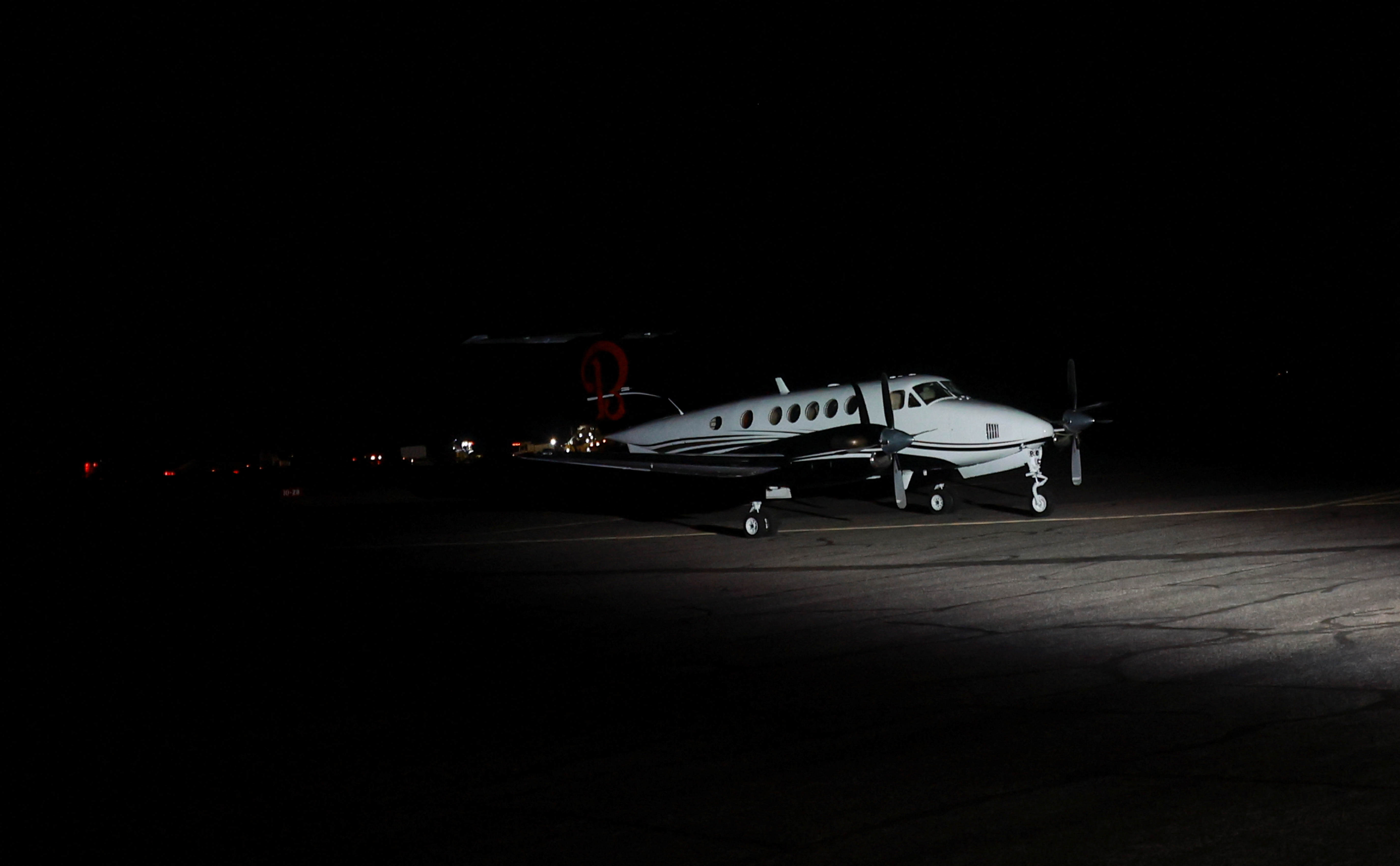 Letalo, ki naj bi Zembada pripeljalo v ZDA (Foto: Jose Luis Gonzalez/REUTERS)