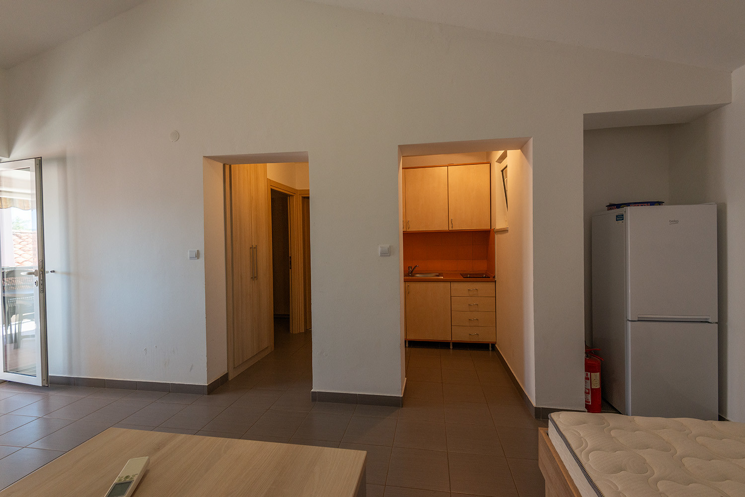 Stara Gavza, počitniška hiška, Cres, naselje