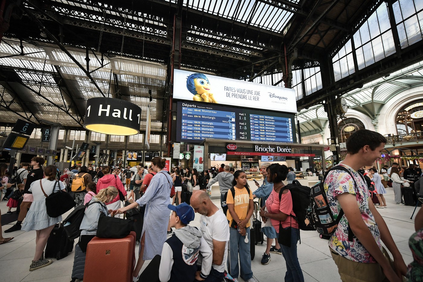 pariz, lyon, kolaps prometa