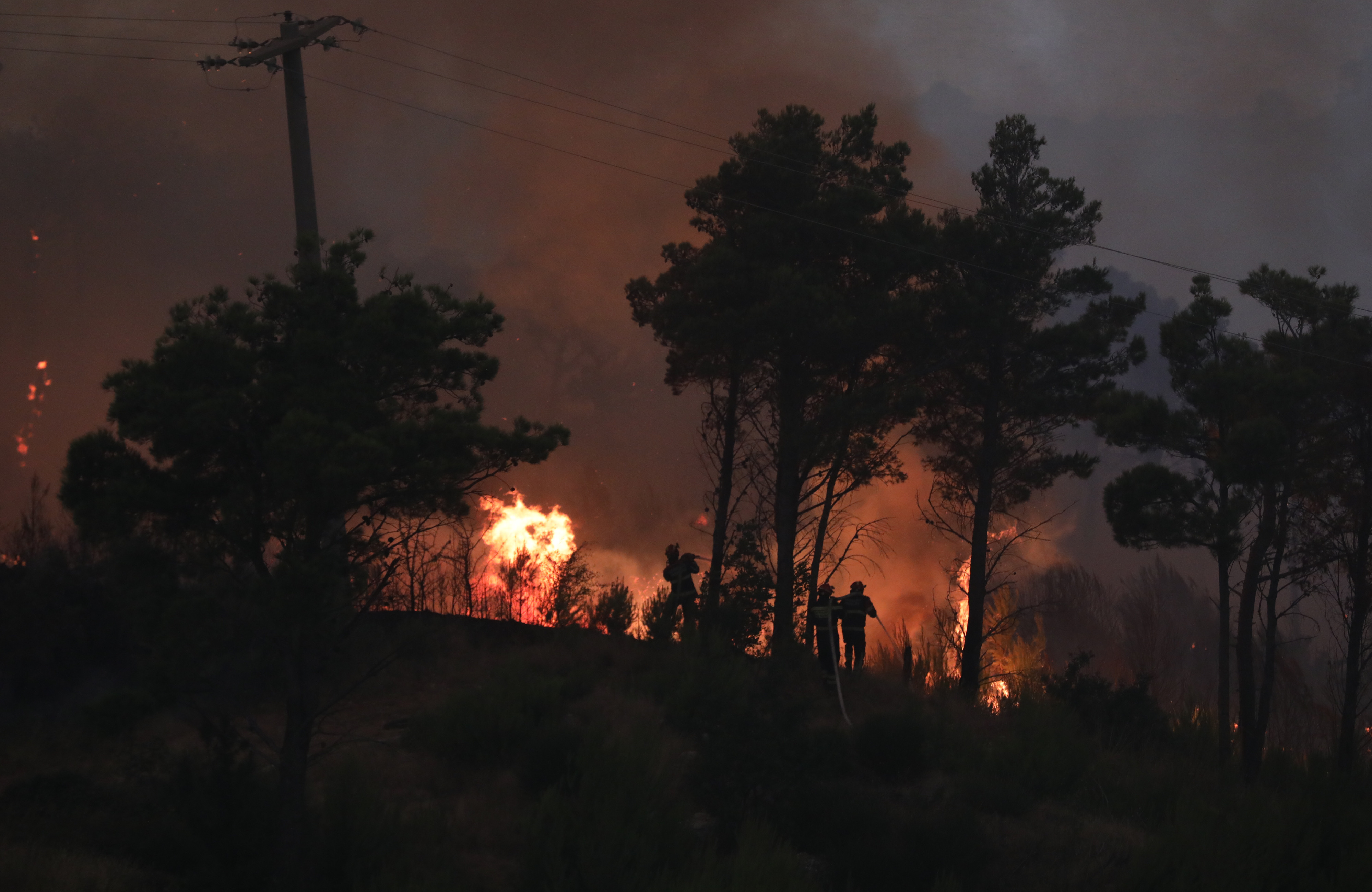 Požar nad Tučepi (Foto: Ivo Cagalj/PIXSELL/BOBO) 