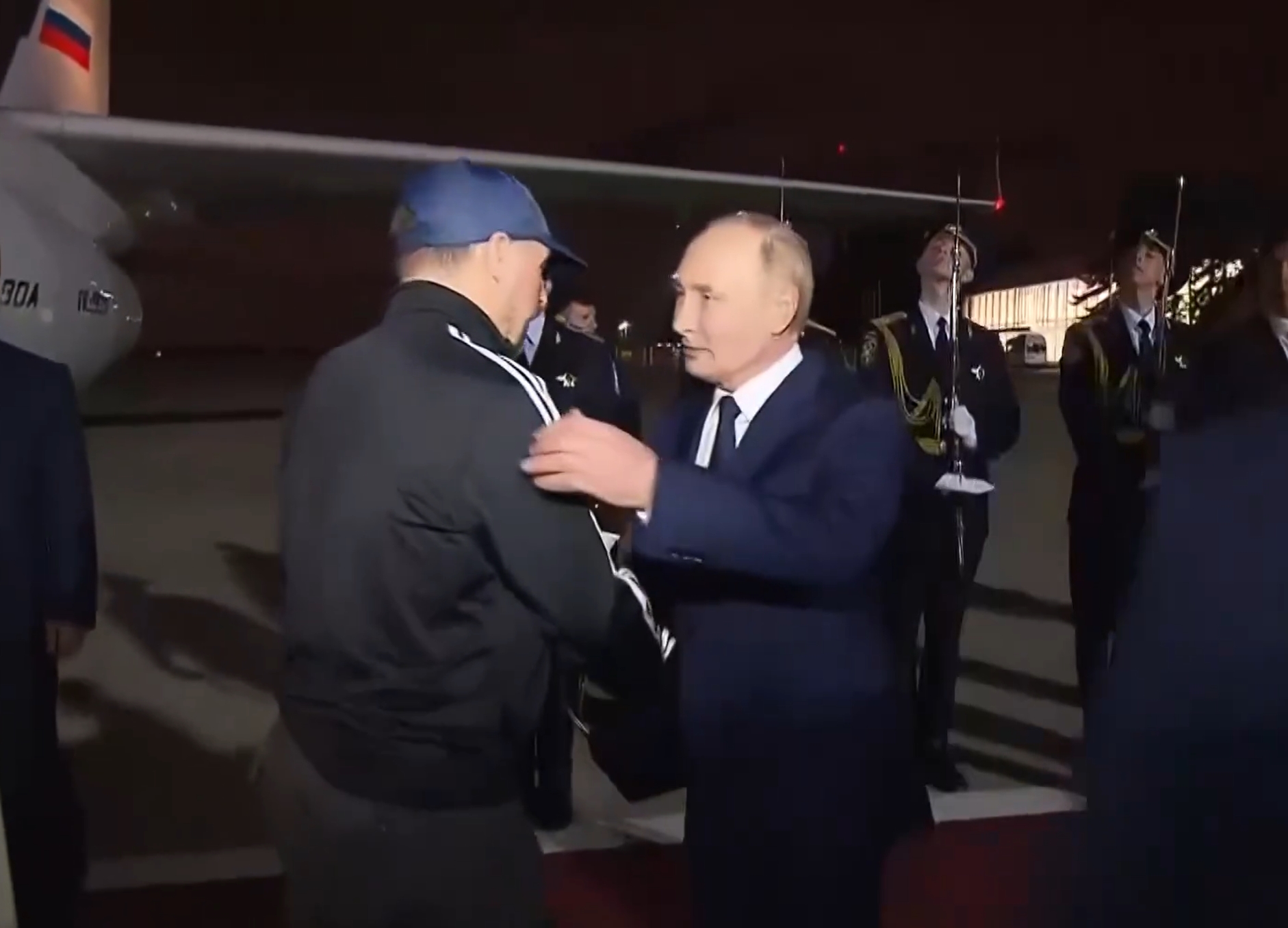 Vladimir Putin in Vadim Krasikov (Foto: REUTERS/X)