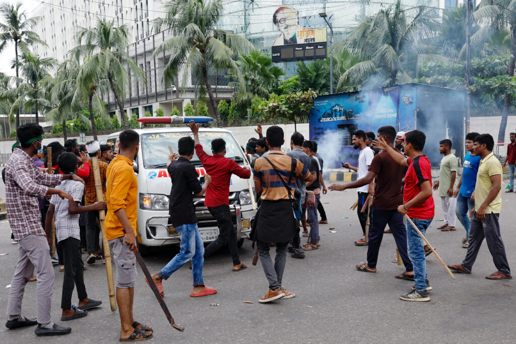 1722839110-2024-08-04T093609Z_132074307_RC2V89AT2LY9_RTRMADP_3_BANGLADESH-PROTESTS-1024x683.jpg