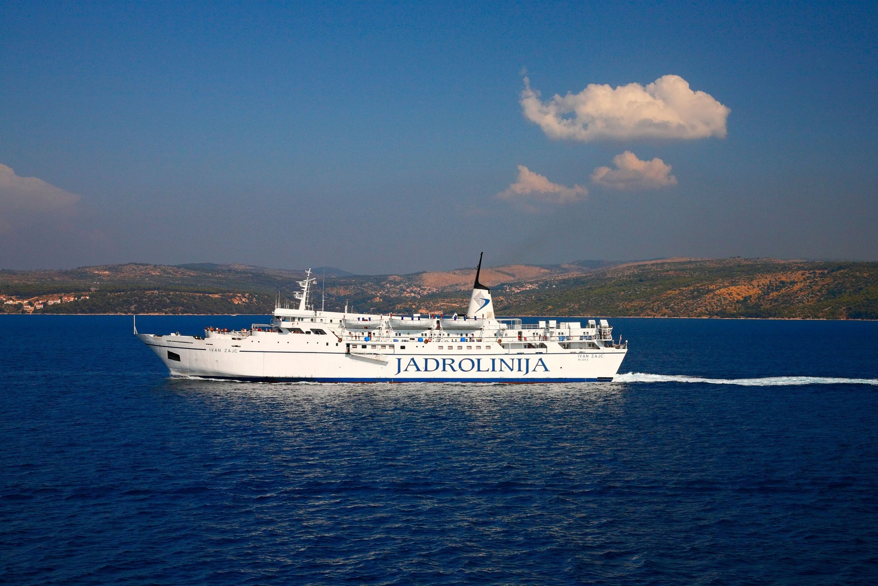 trajekt, jadrolinija, hrvaška