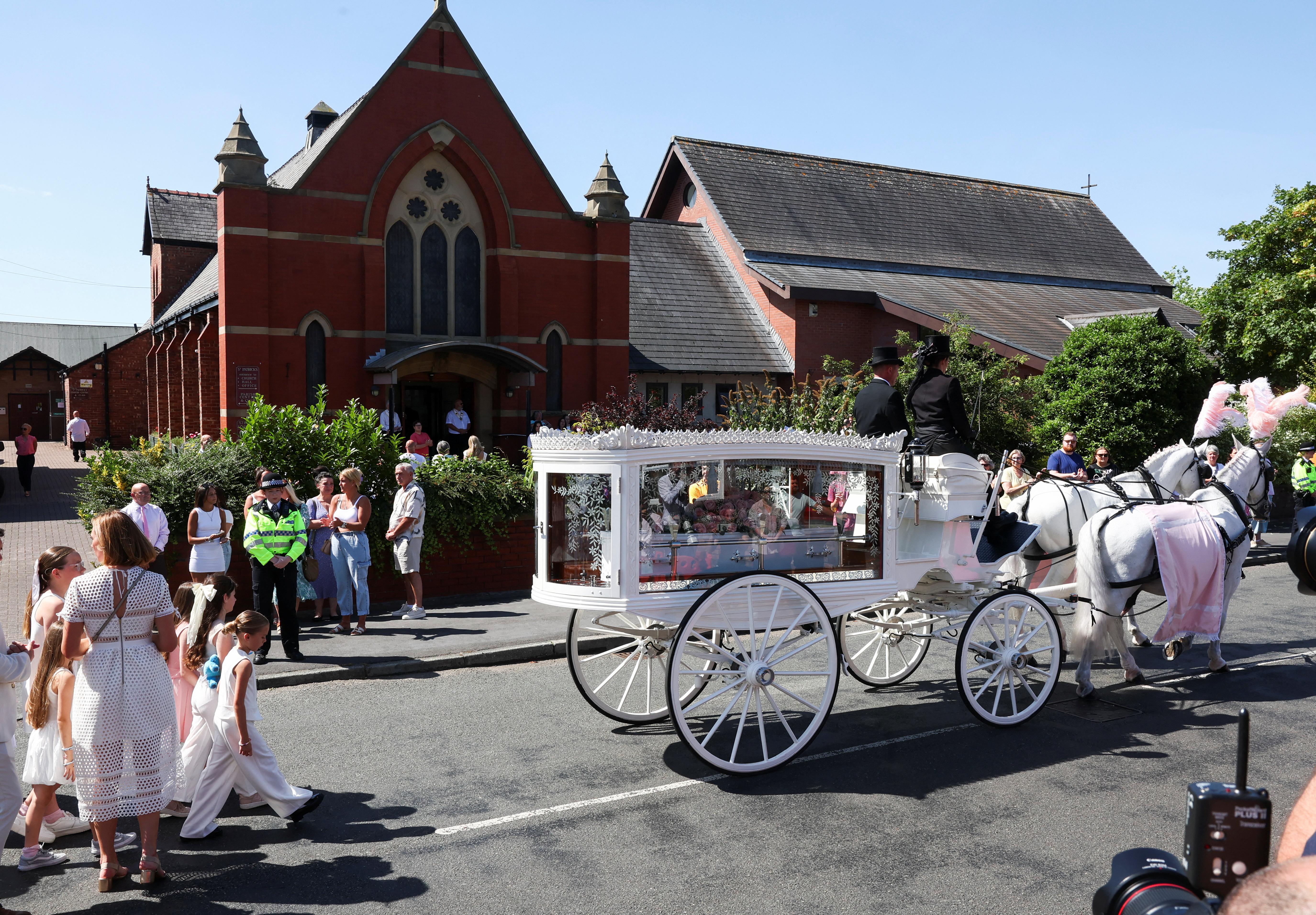 southport, napad, deklice, pogreb