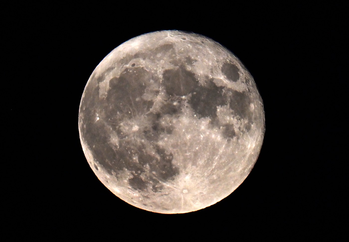China: Supermoon Appear in Korla, China