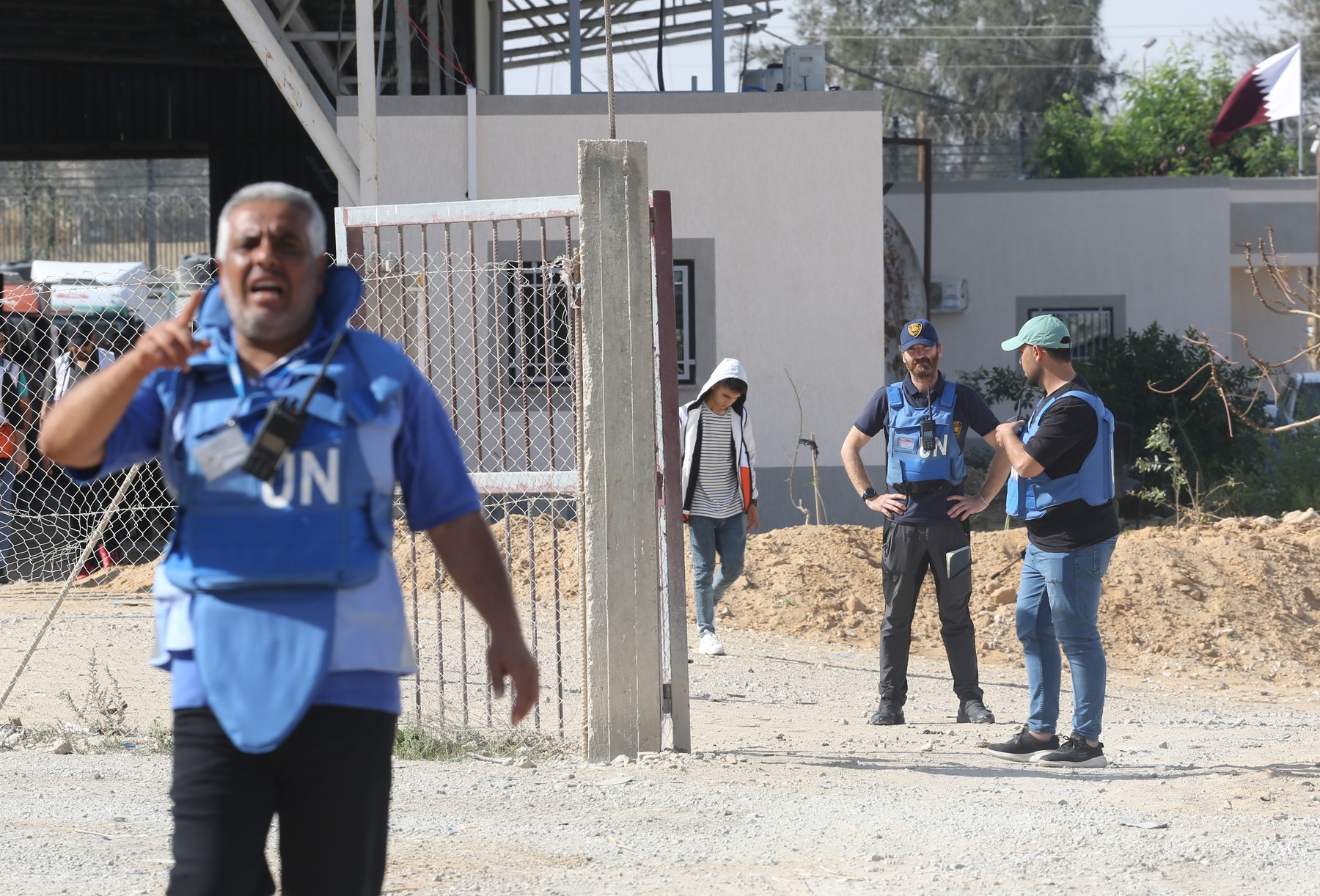 humanitarni delavci, humanitarci, ZN