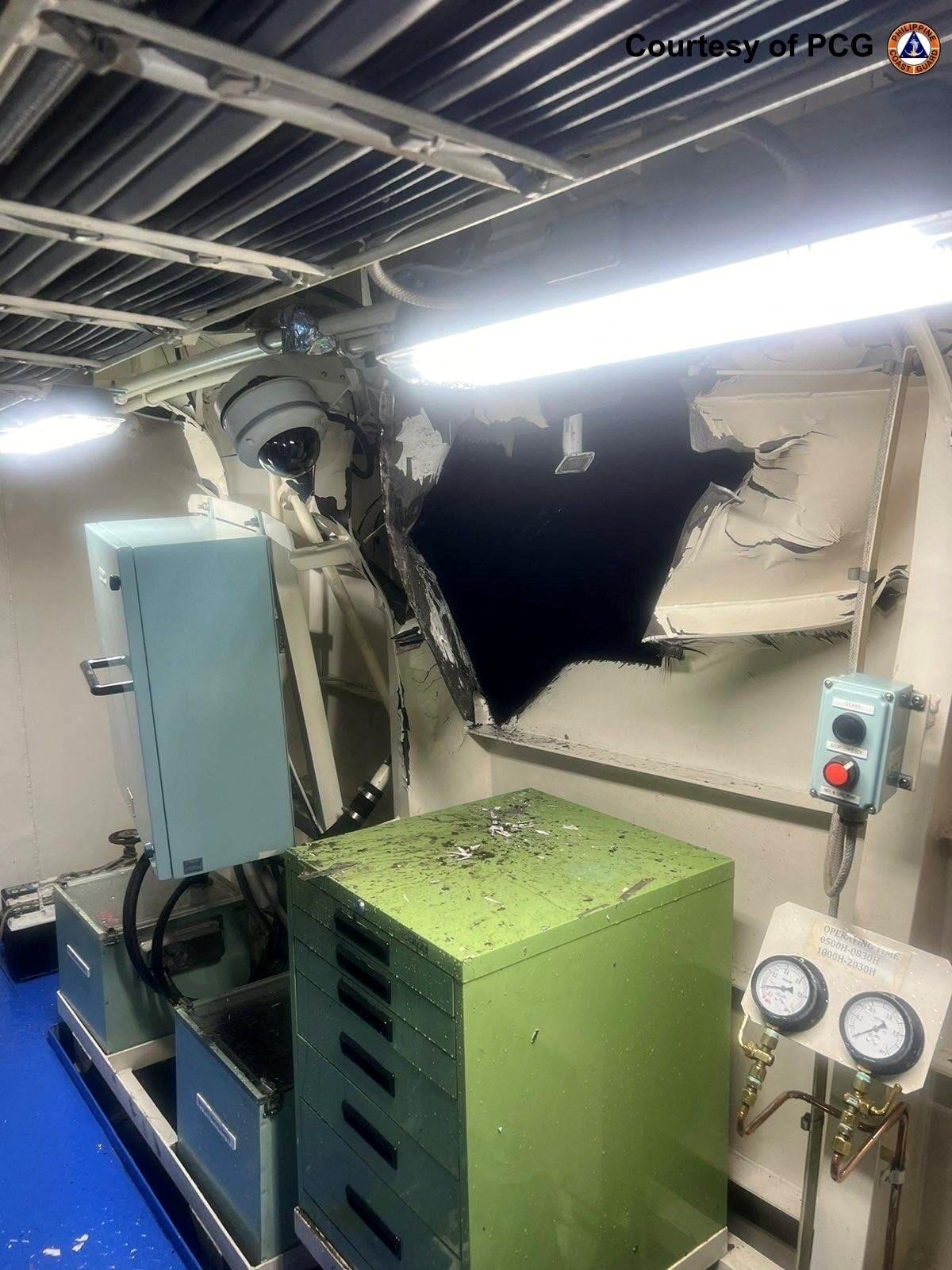 V Južnokitajskem morju sta v nedeljo trčili ladji kitajske in filipinske obalne straže