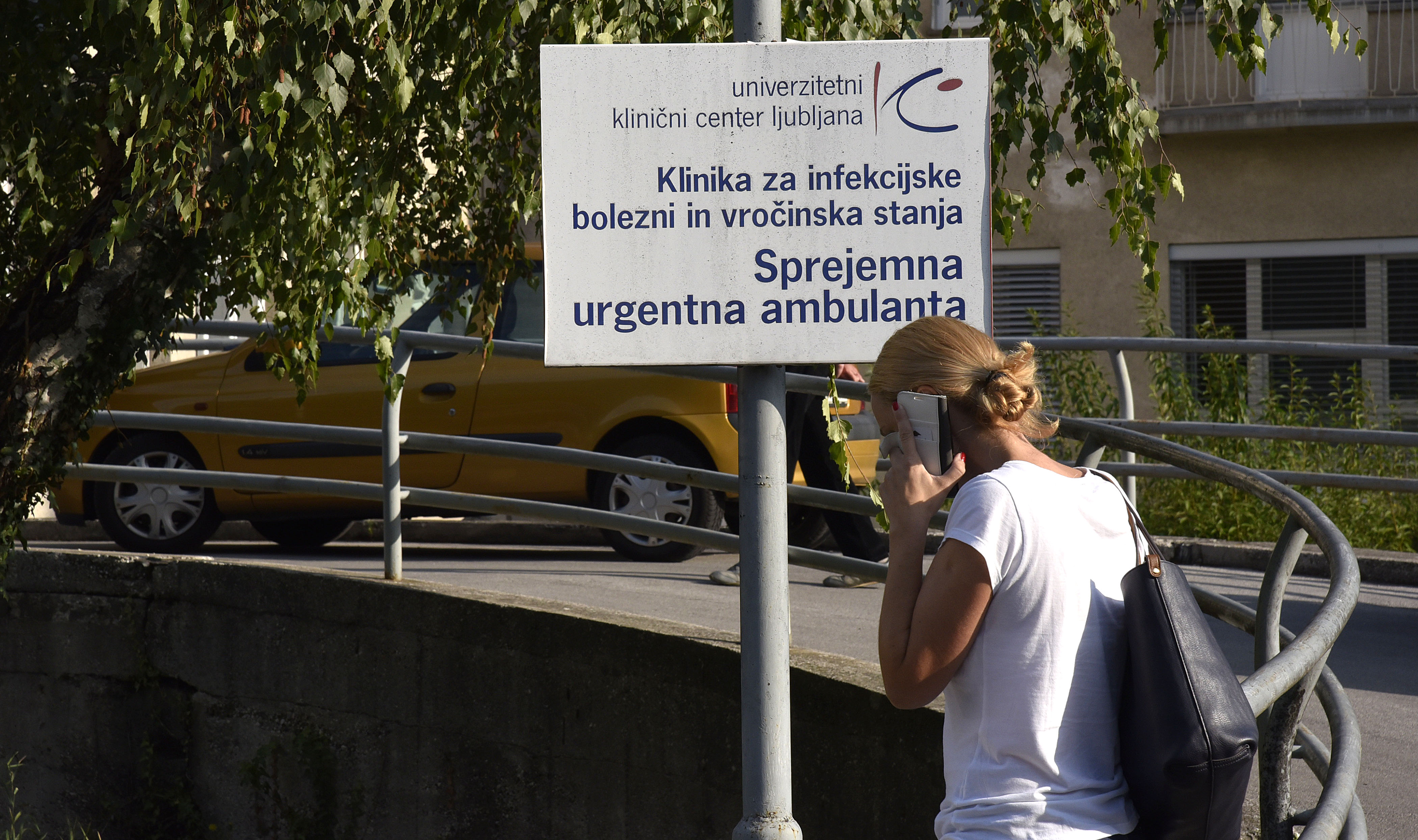 KLINIKA ZA INFEKCIJSKE BOLEZNI IN VROCINSKA STANJA STAVBA ZDRAVSTVO MEDICINA ARHITEKTURA UKCL