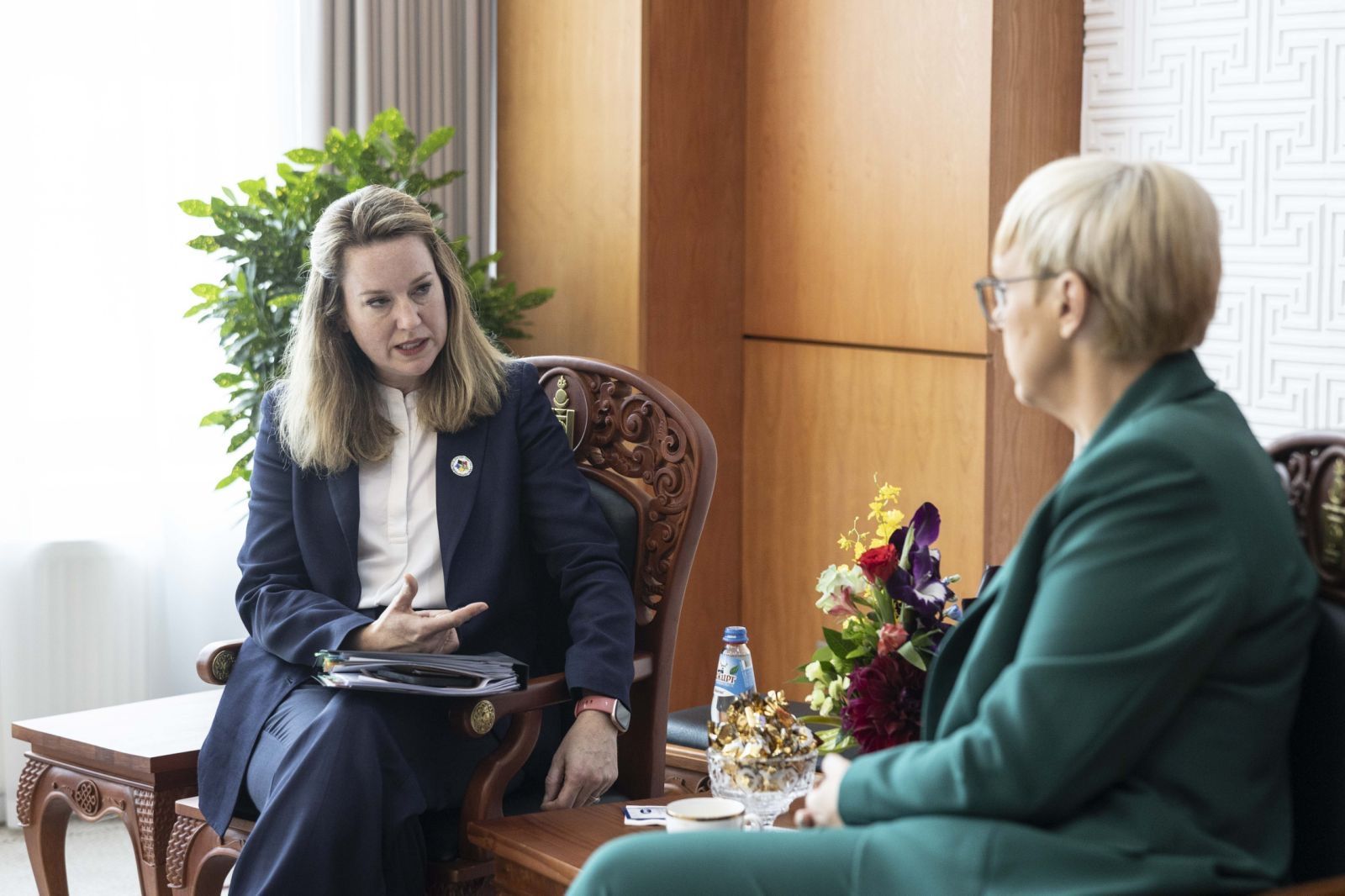 Predsednica Pirc Musar se je srečala z direktorico Mednarodne organizacije za migracije in z visoko predstavnico Mednarodnega rdečega križa