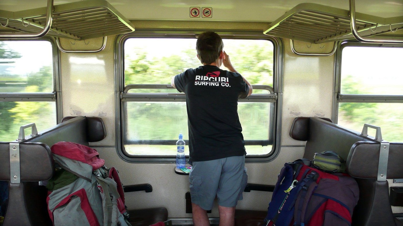 vlak, interrail, mladi