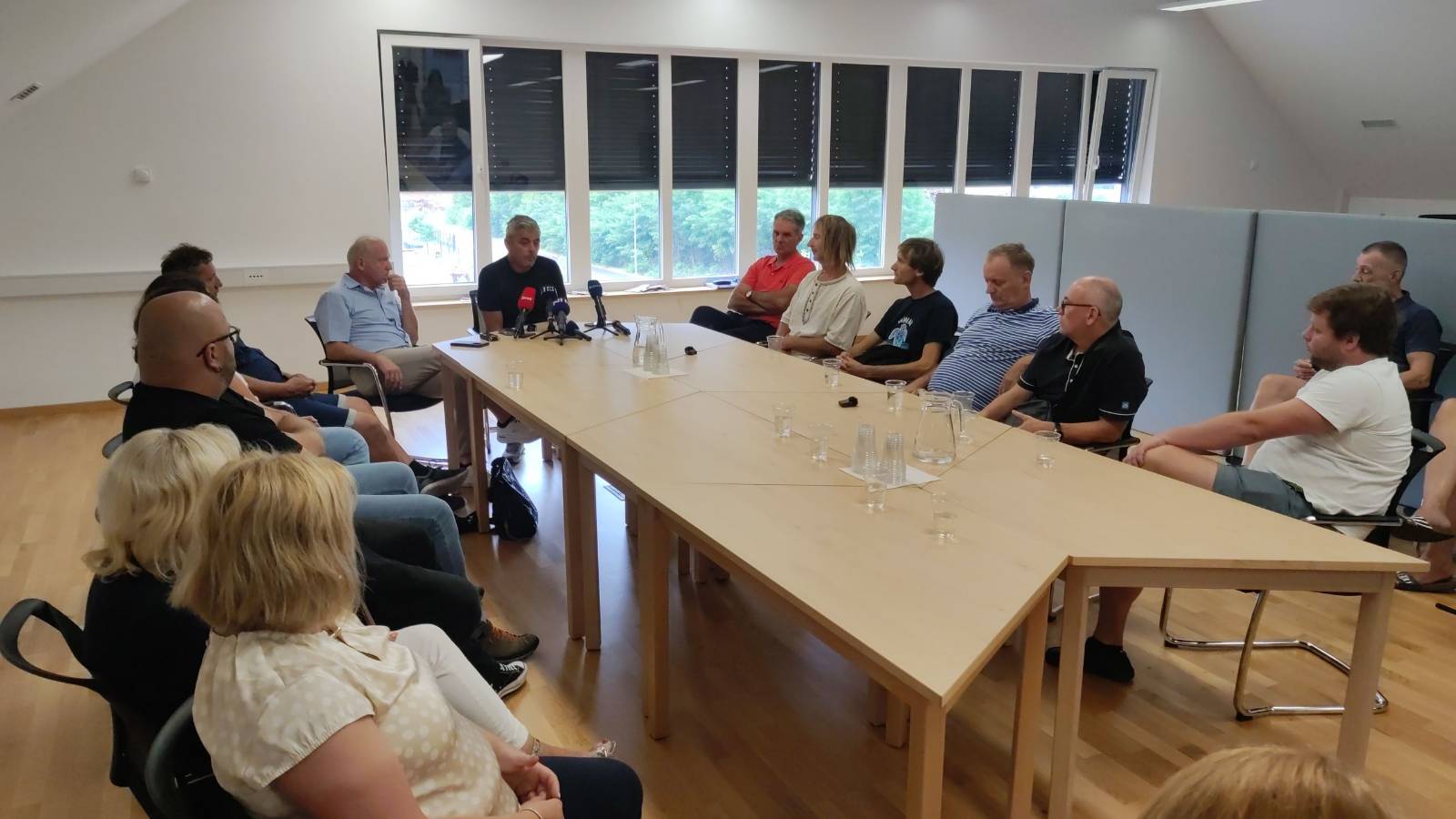 civilne iniciative o romski problematiki