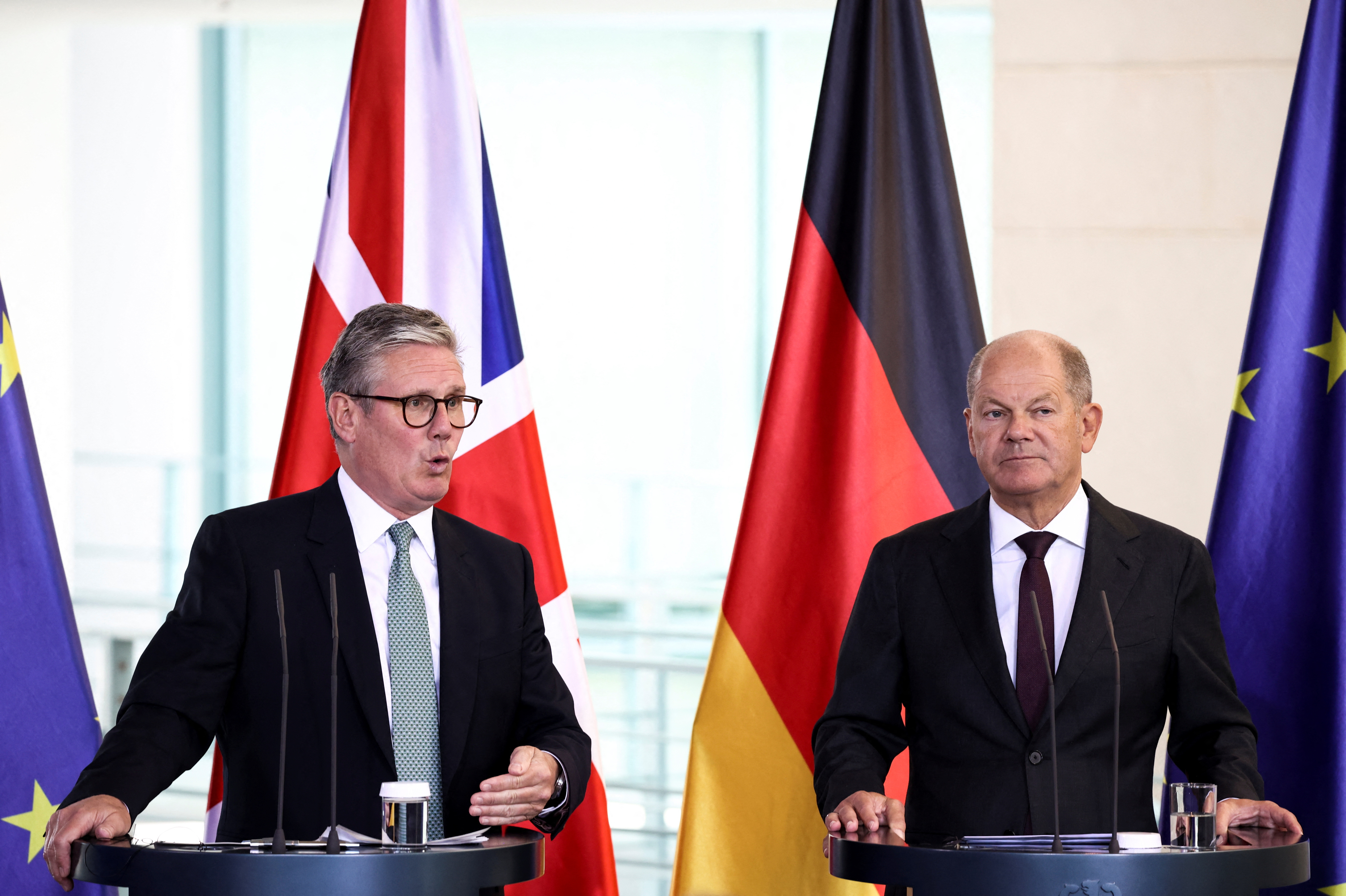 Olaf Scholz, Keir Starman