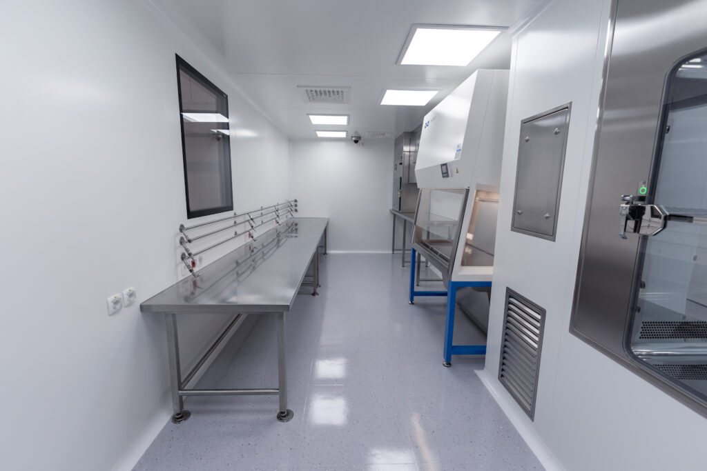 1724853015-Proizvodnja-CAR-T-cisti-prostori-MFLJ-1024x683.jpg