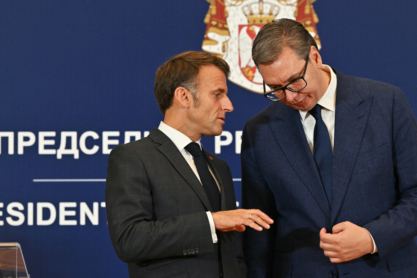 vučić, macron