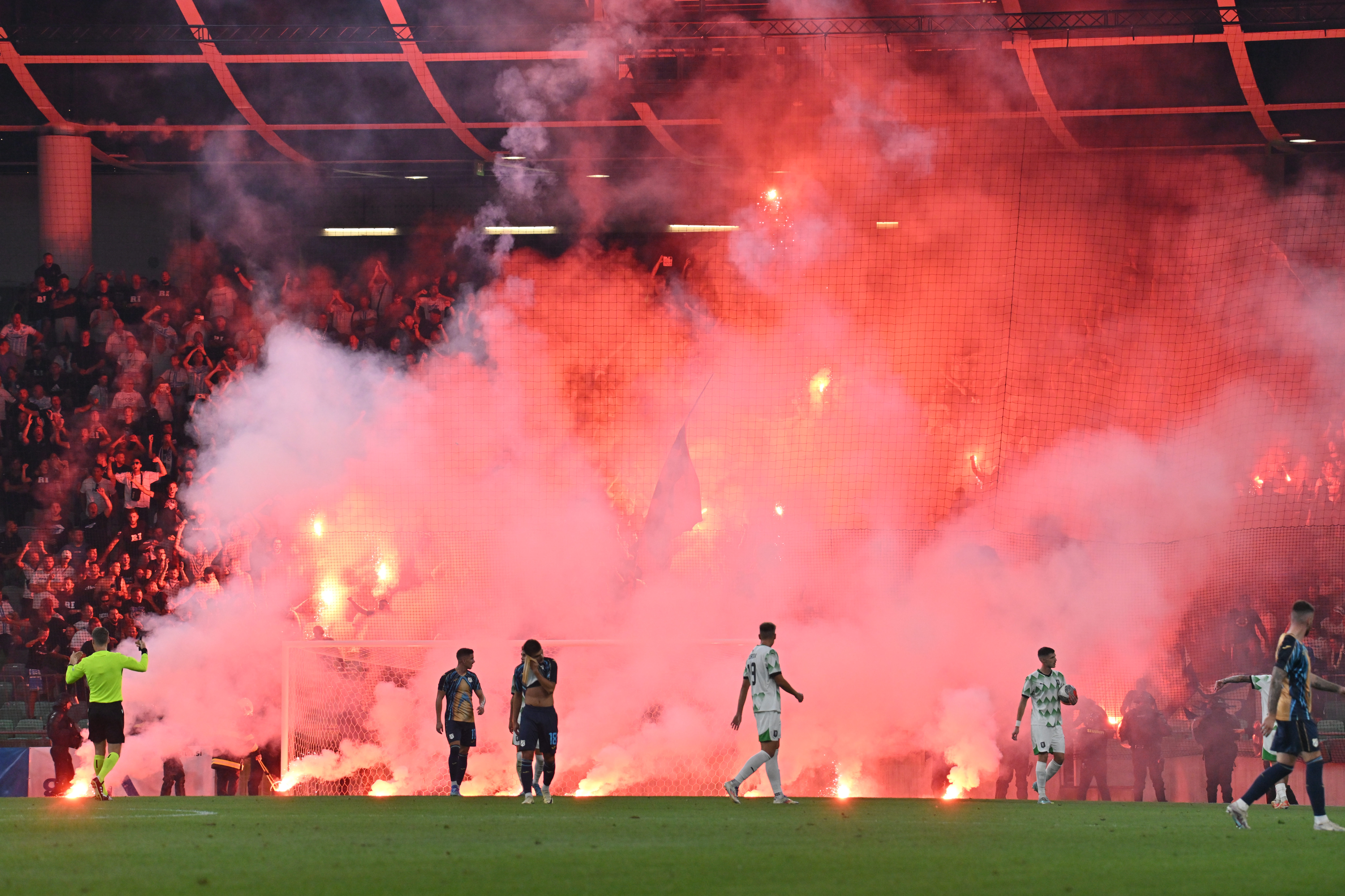 Izgredi na tekmi med NK Olimpija in HNK Rijeka. (Foto:Žiga Živulović jr./BOBO)