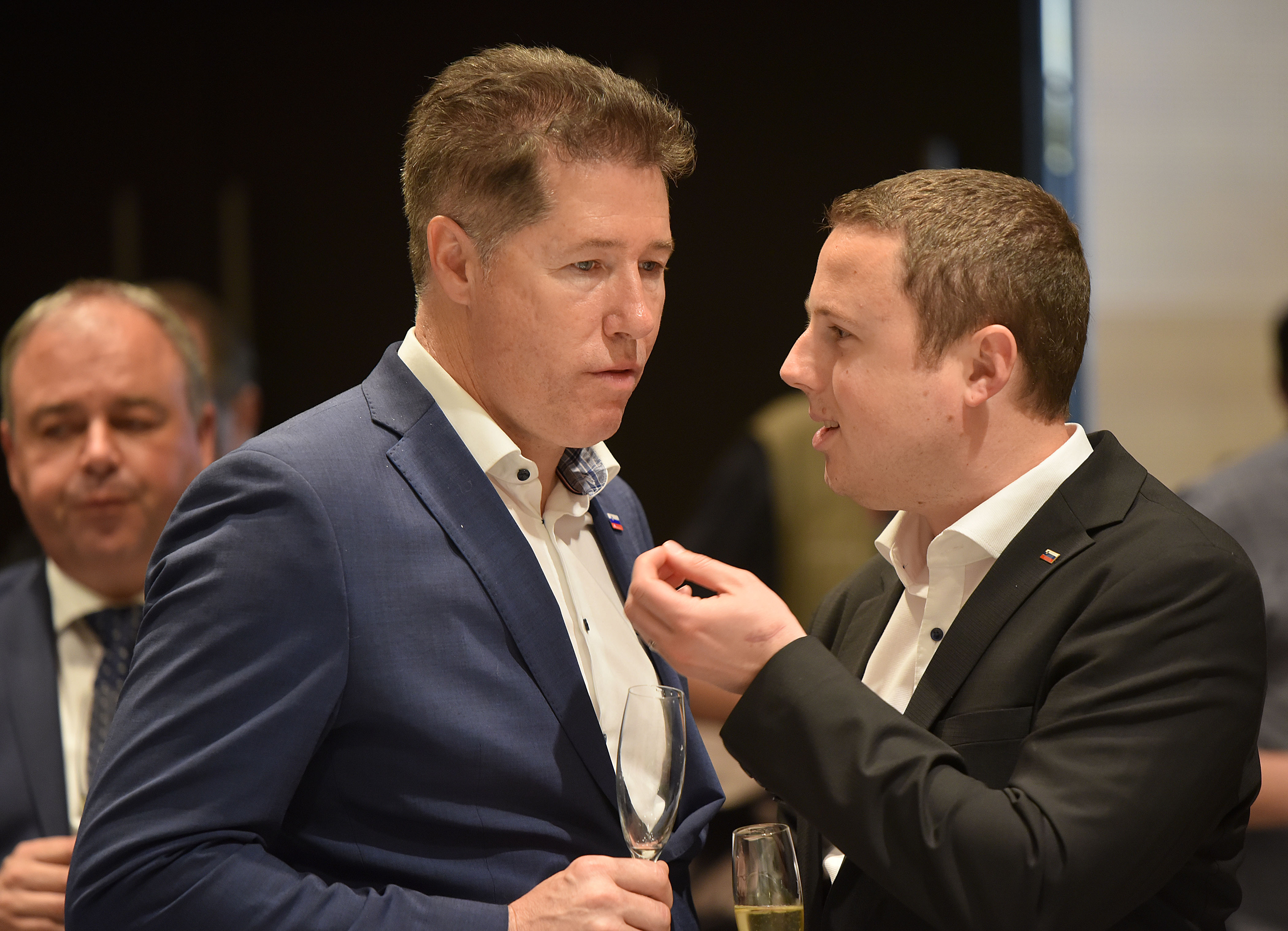 Mahnič Breznik Krivec SDS DZ